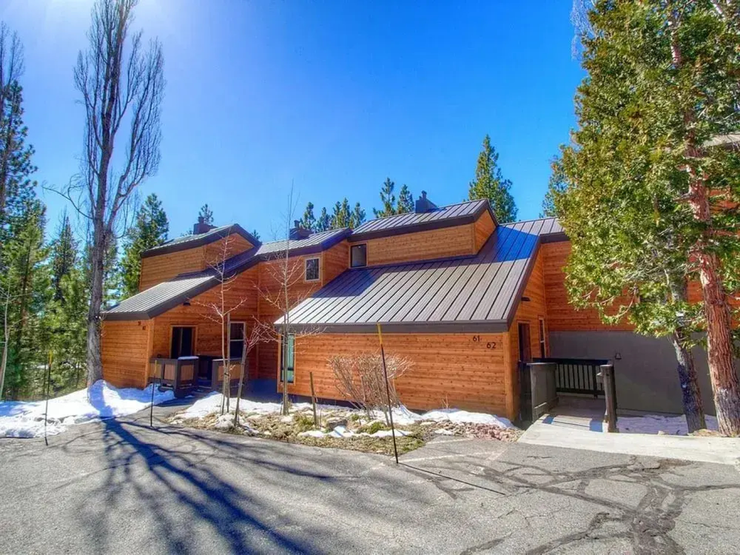 Tahoe City Condo in The Villas by RedAwning