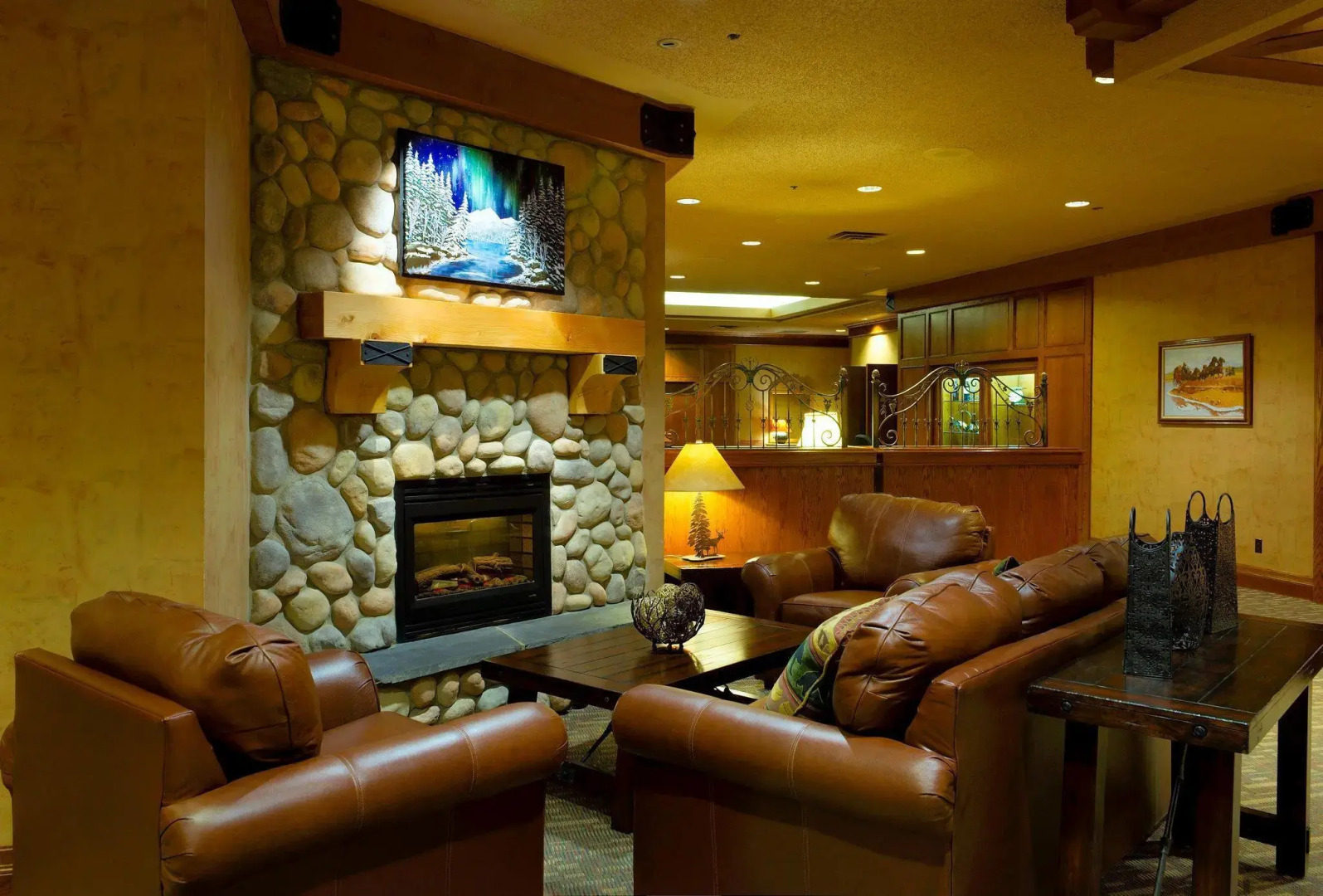 The Elk & Avenue Hotel