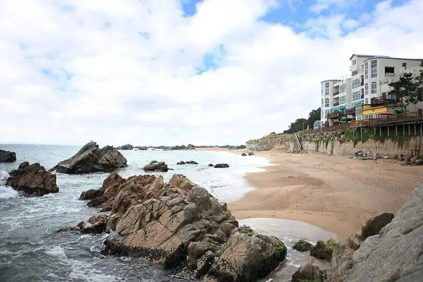 Uljin Sand Beach Pension