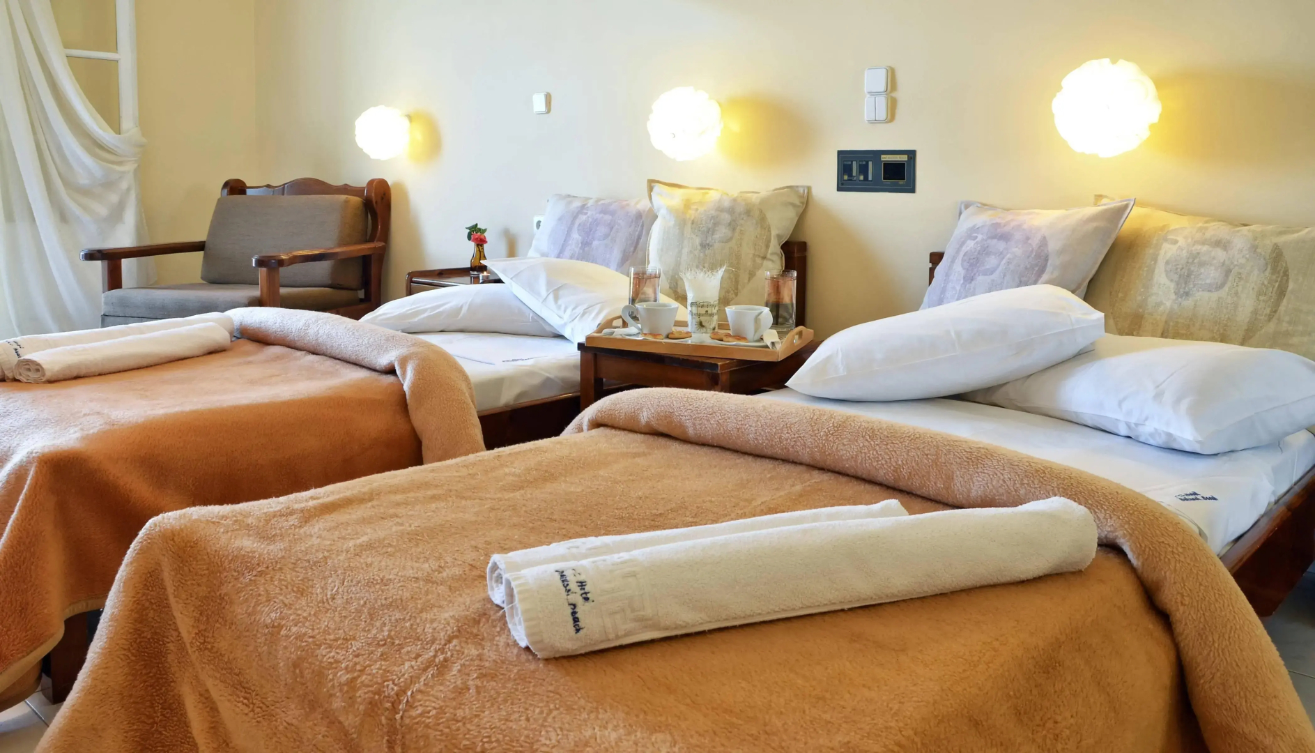 Belussi Beach Hotel & Suites