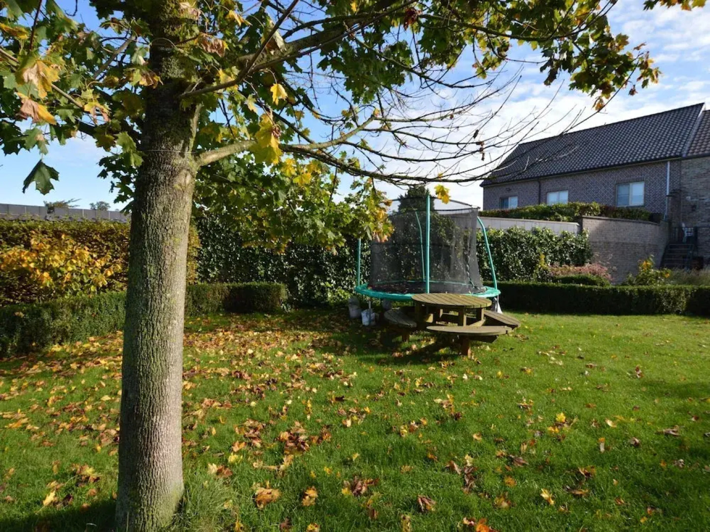 Spacious Holiday Home in Gingelom with Garden