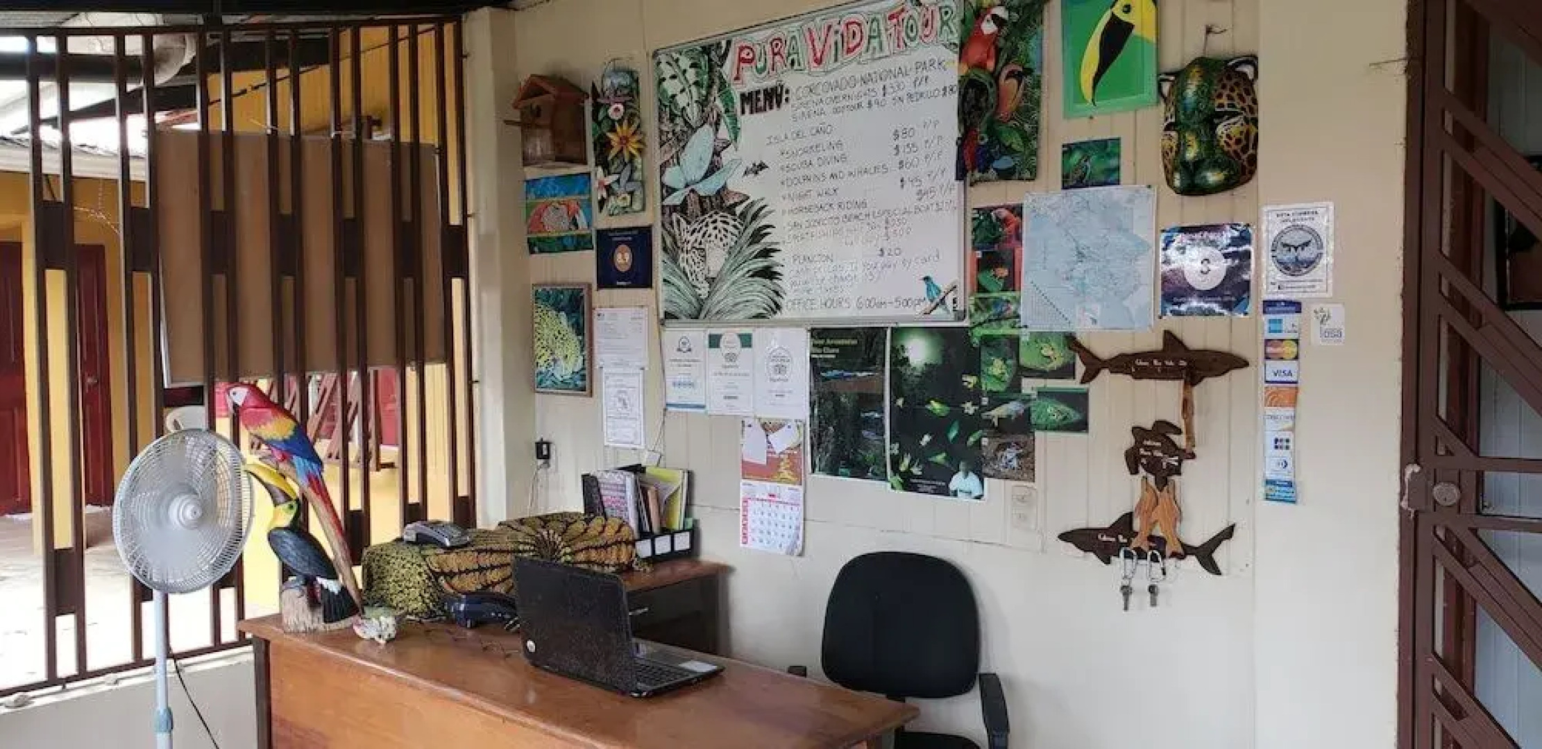 Cabinas Pura Vida Bed & Breakfast