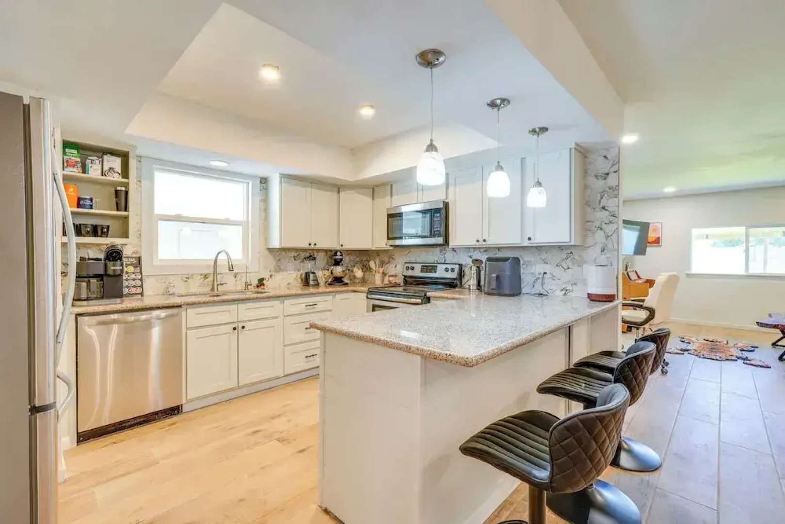 Fire Pit & Games: Family-friendly Retreat in Mesa!