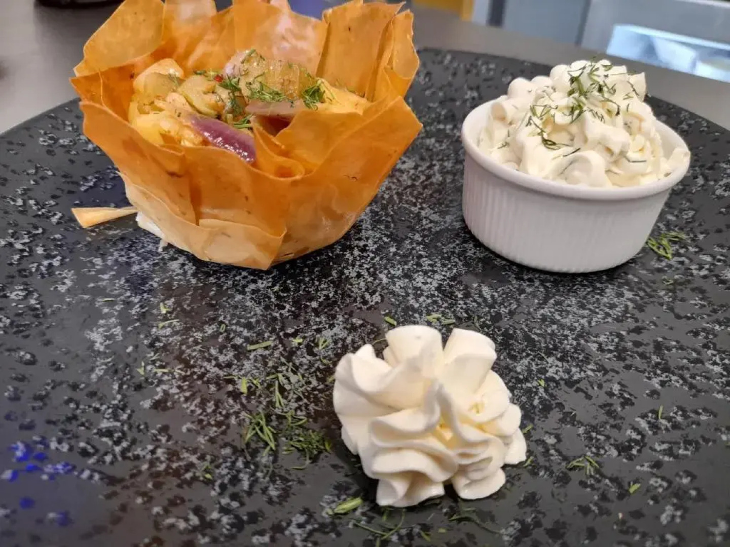 Guest house-restaurant St. George / Къща за гости-ресторант Свети Георги