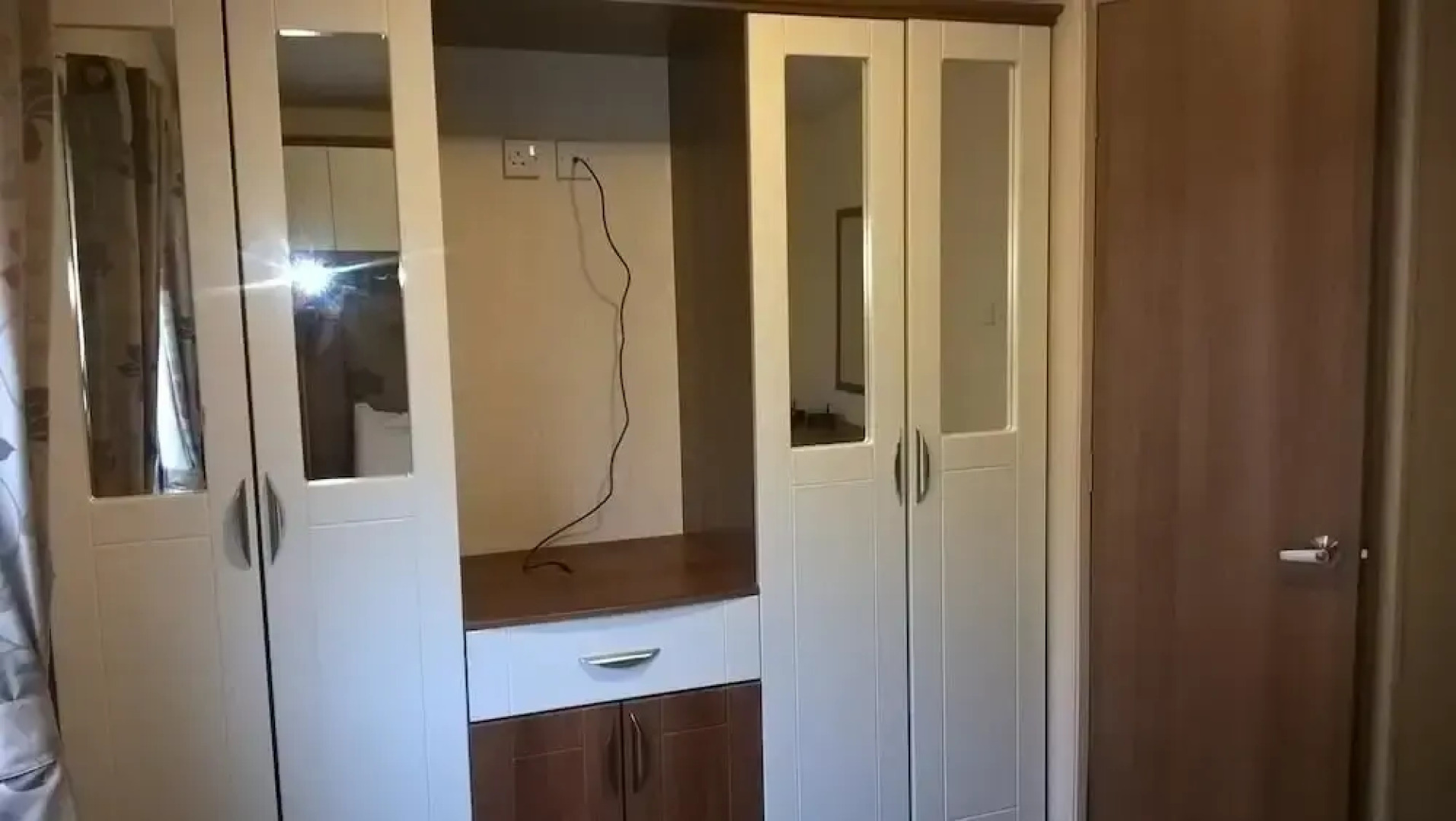 Craig Tara Deluxe Caravan Holidays