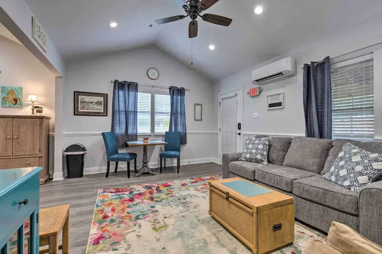 Downtown Ocean Springs Retreat: 1 Mi to Beach!