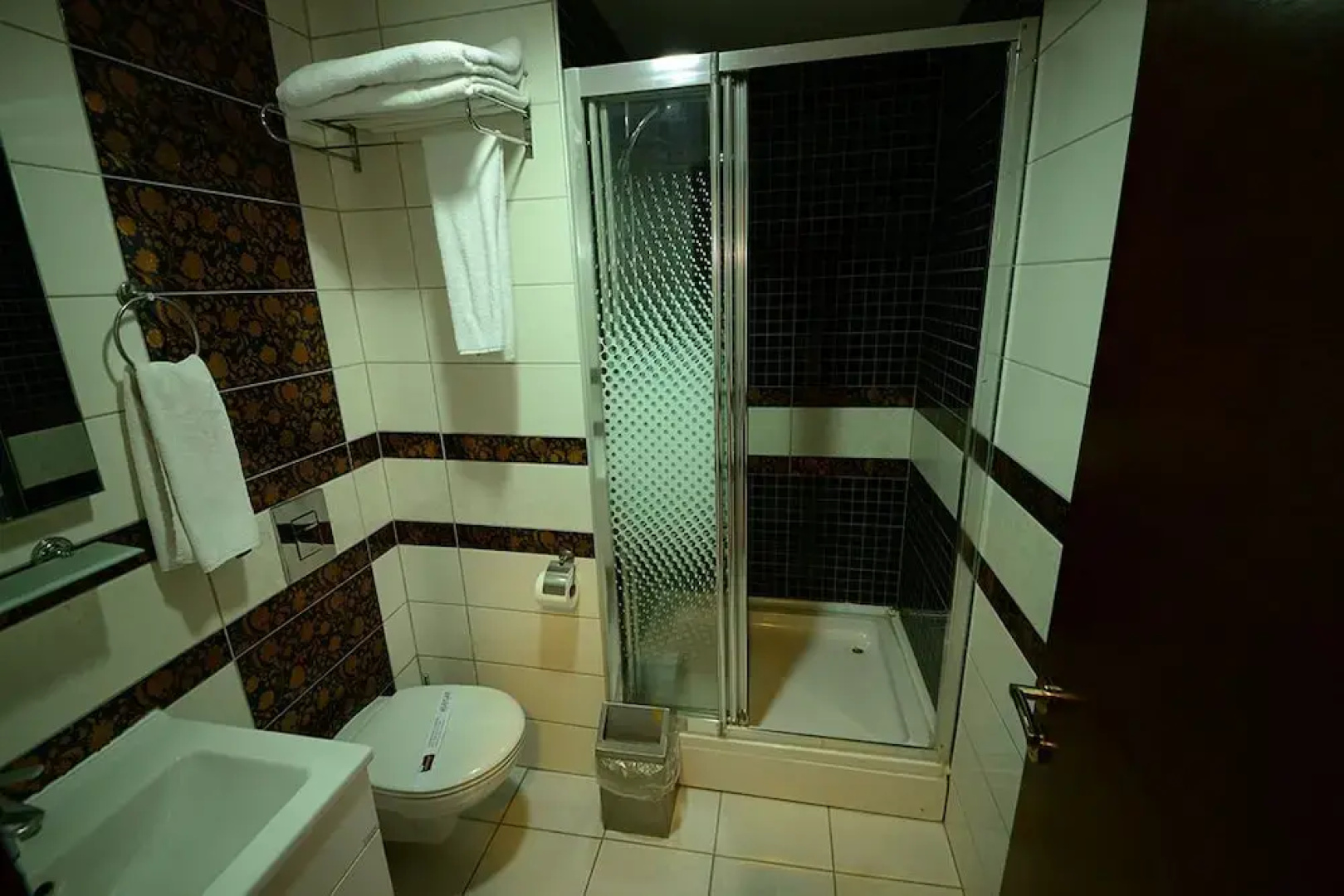 Abaylar Hotel