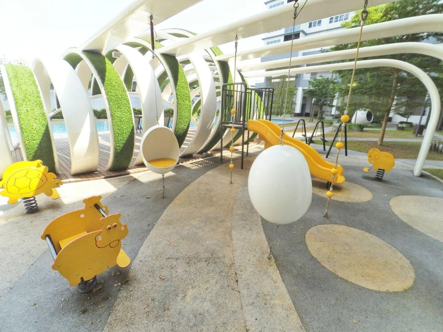 Teiw Family Homestay at Skypod Residence Puchong