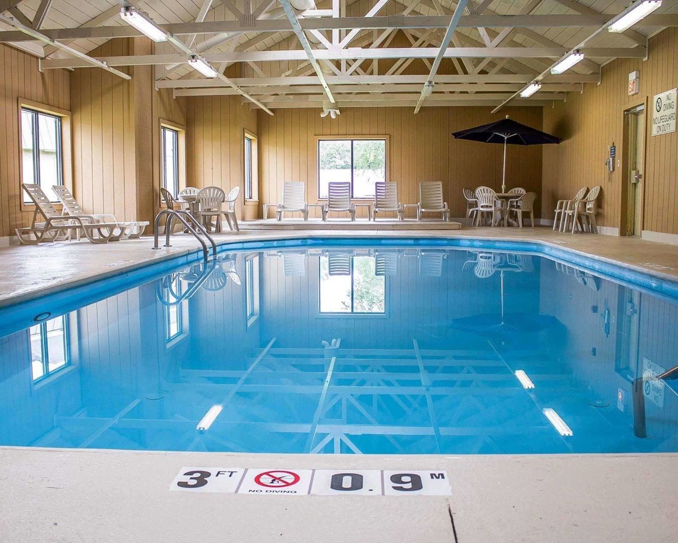 Howard Johnson by Wyndham Columbus State Fairgrounds I-71