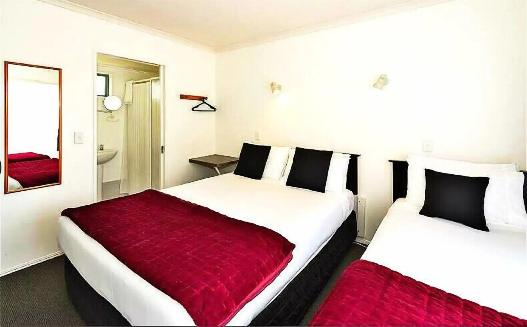Country Comfort Accolade Lodge Motel
