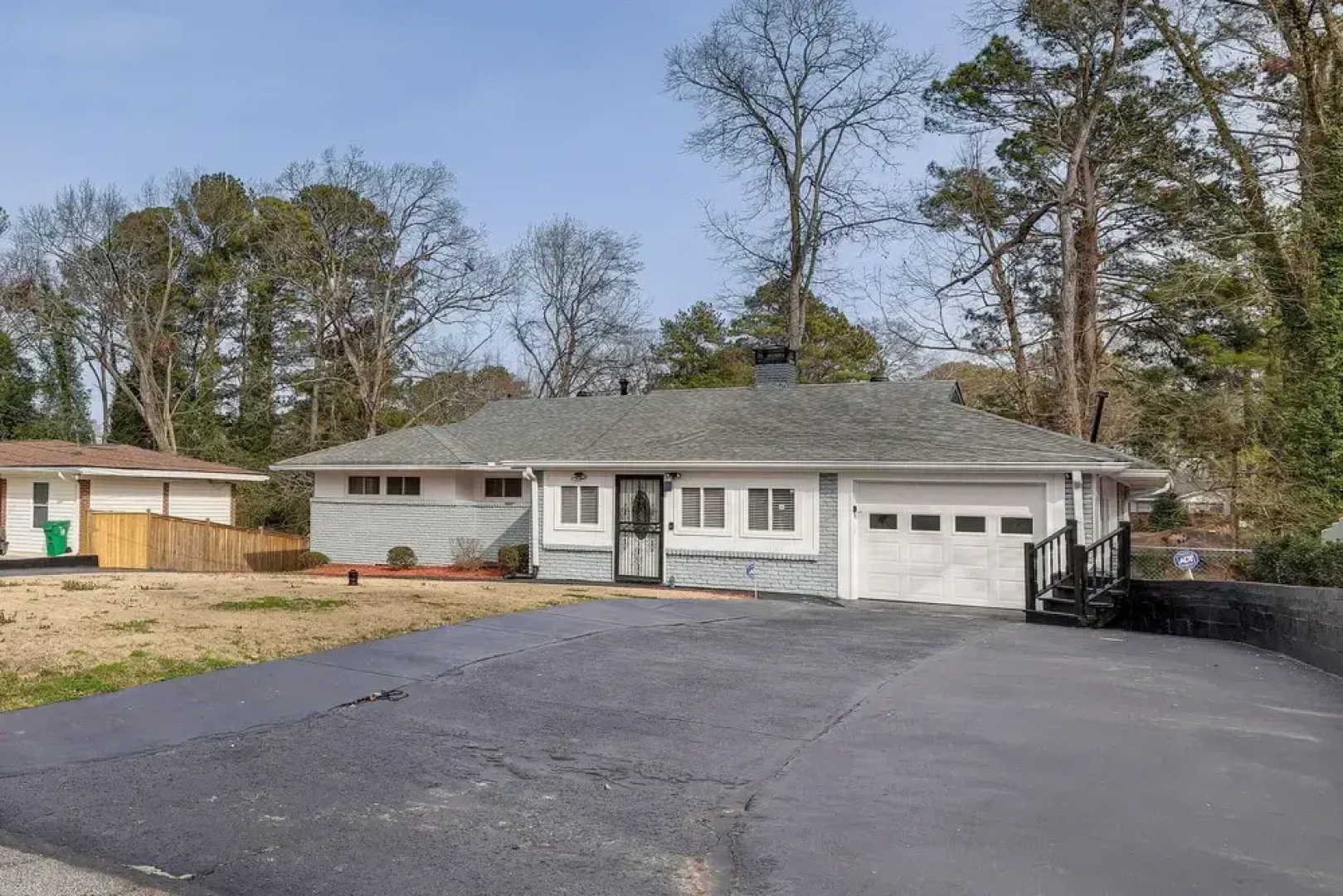 Stylish Decatur Home w/ Patio: 10 Mi to Atlanta!