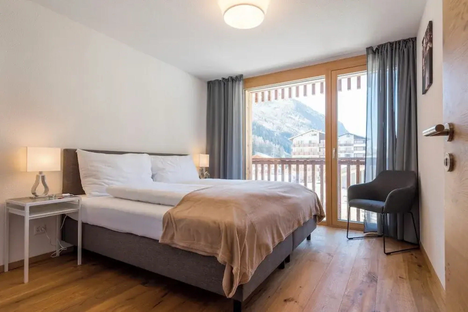 Montela Apartment - Hotel & Resort - Premium Stay