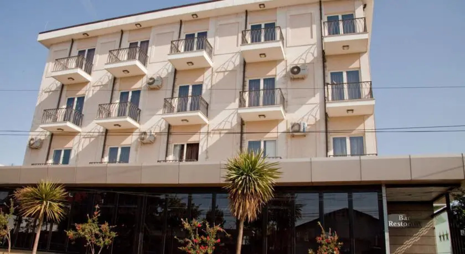 Meridian Tirana Hotel