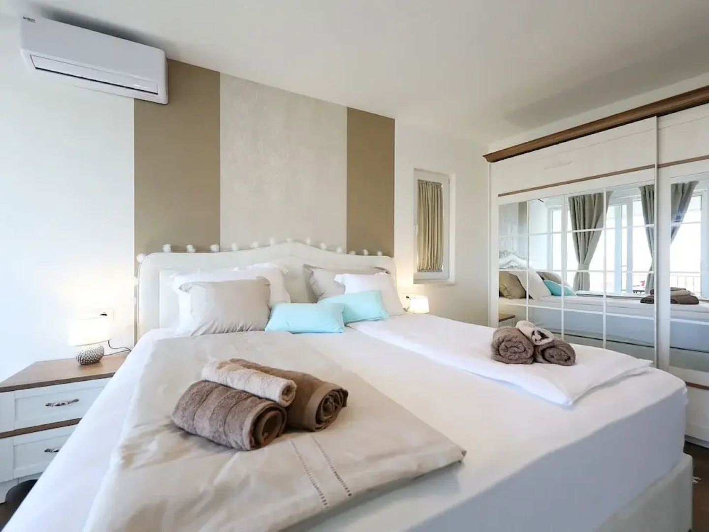 Modern and Luxurius Apartment With Swimingpool, Nice sea View Terrace