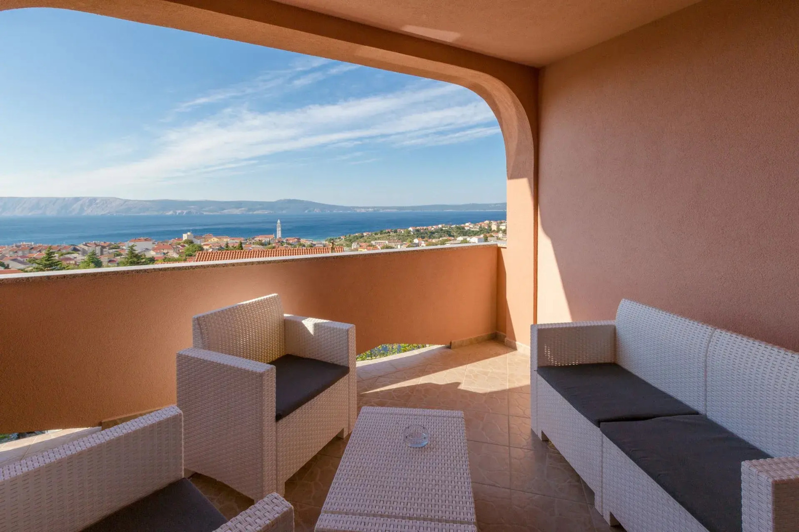Apartment Tomica - open pool: A4 dvoetažni Novi Vinodolski, Riviera Crikvenica