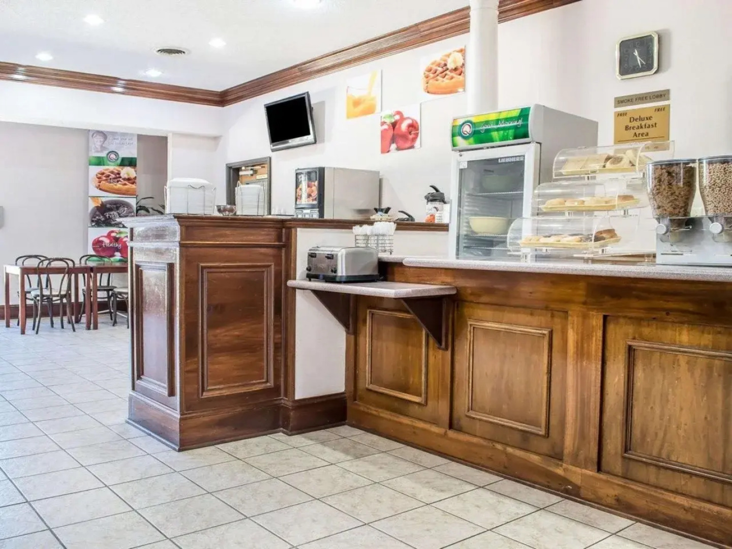 Quality Inn & Suites Brooks Louisville South