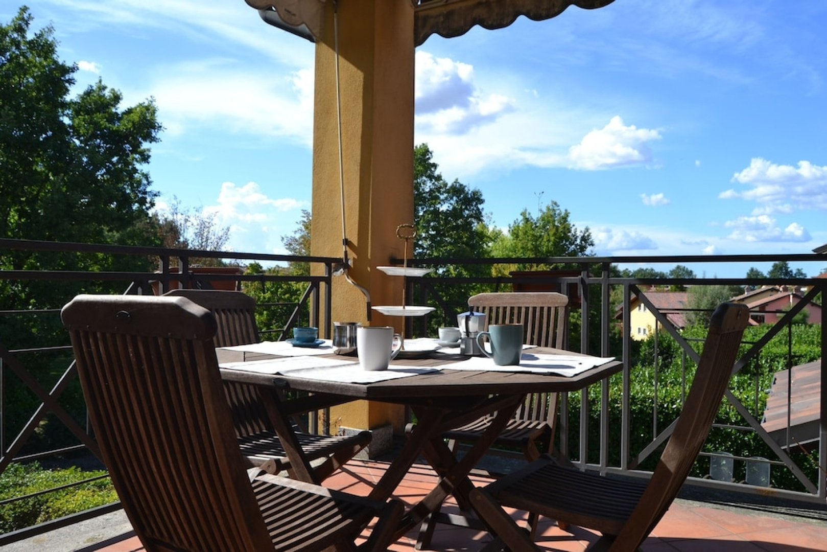 Golf Apartment With Shared Pool
