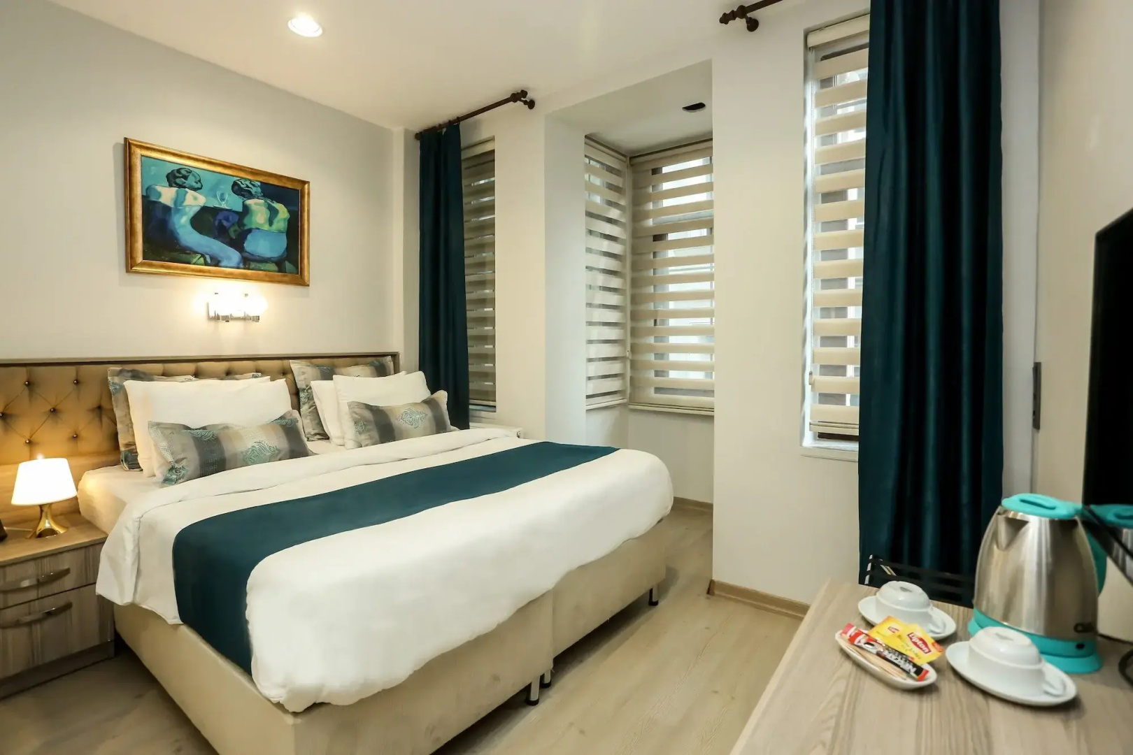 Hub Inn Pera