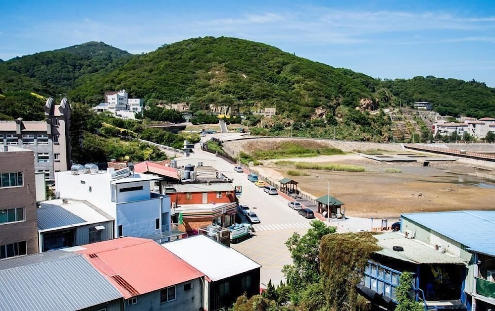 Clear Water Bay B&B II