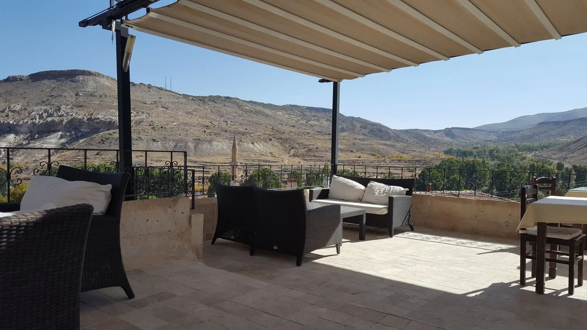 Monte Cappa Cave House