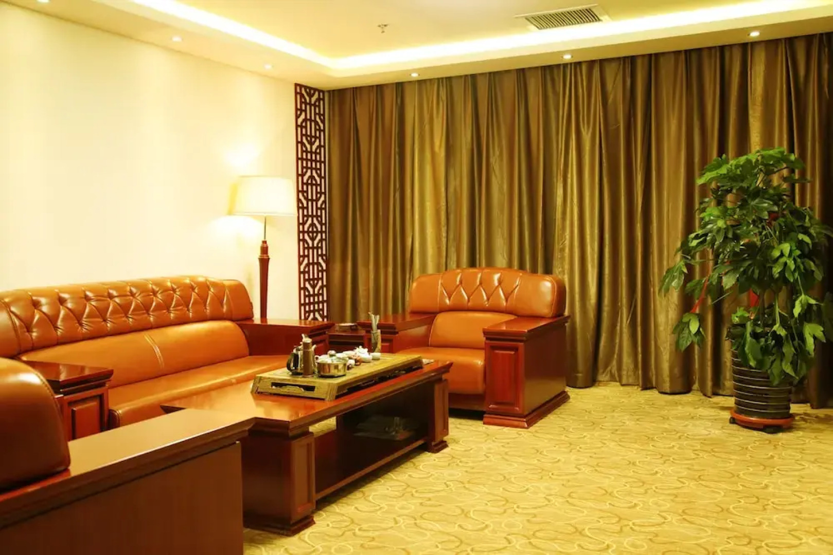 Qinghai Jianxiang Yixin Hotel