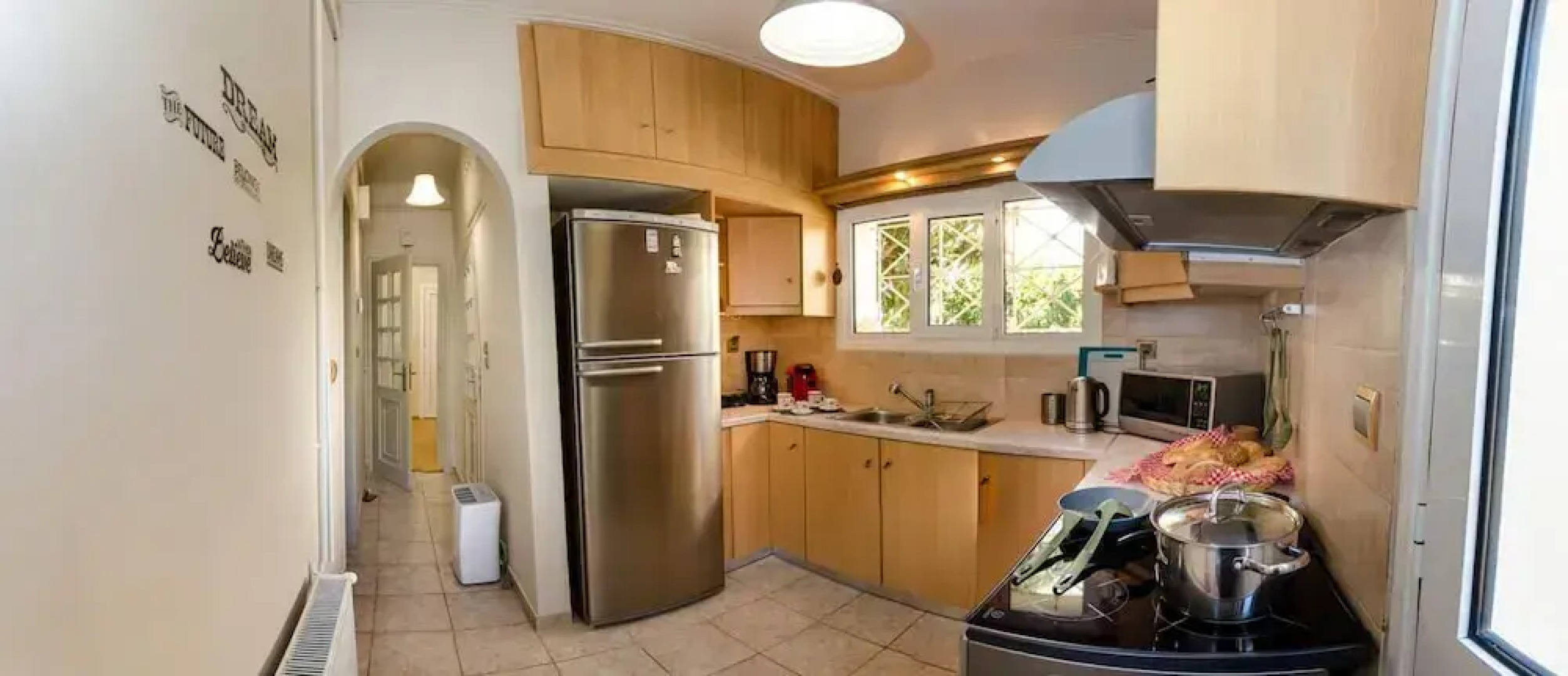 Aquarius - Glyfada Detached House