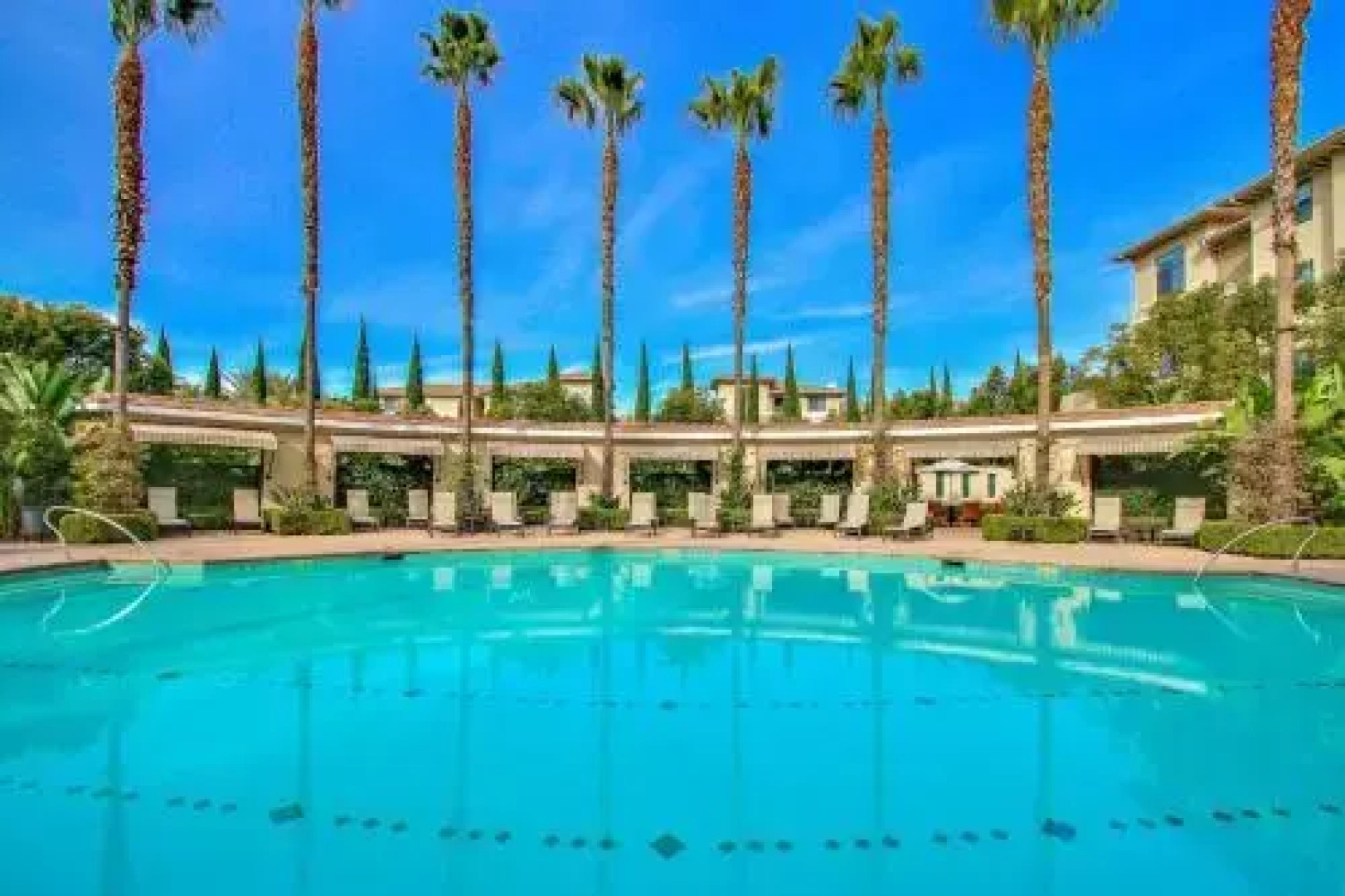 Bluebird Suites in Irvine