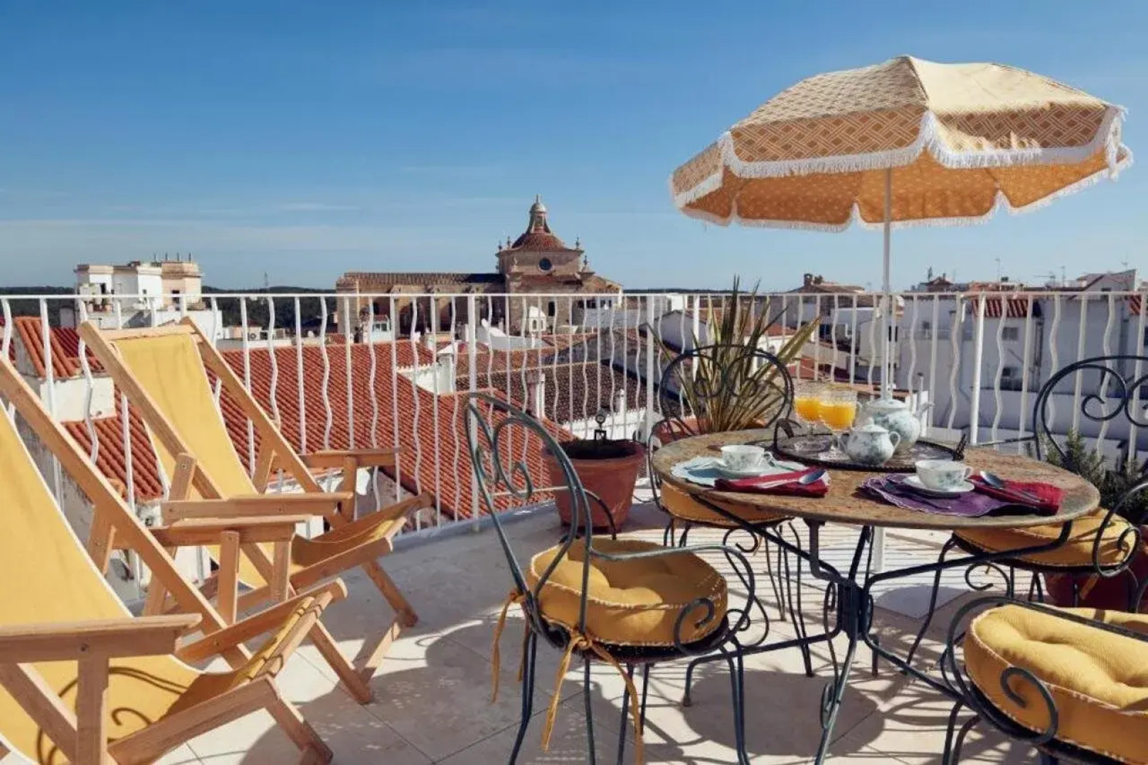 Cristine Bedfor Mahón Boutique Hotel