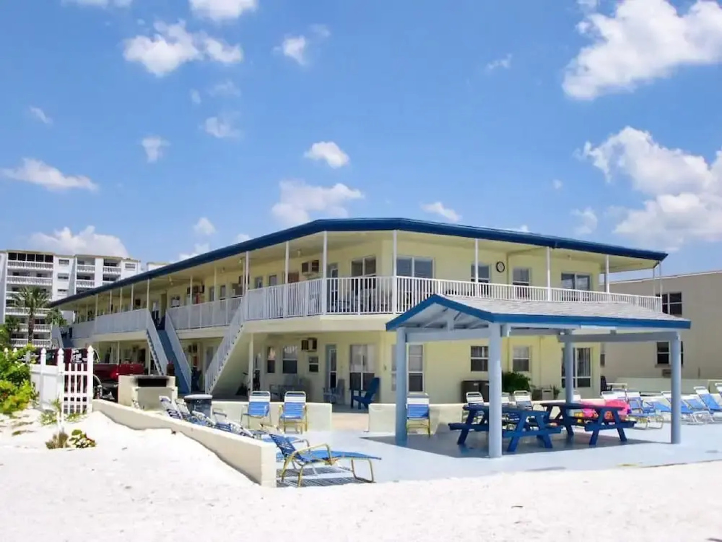 Sea Rocket 29 - One Bedroom Condo