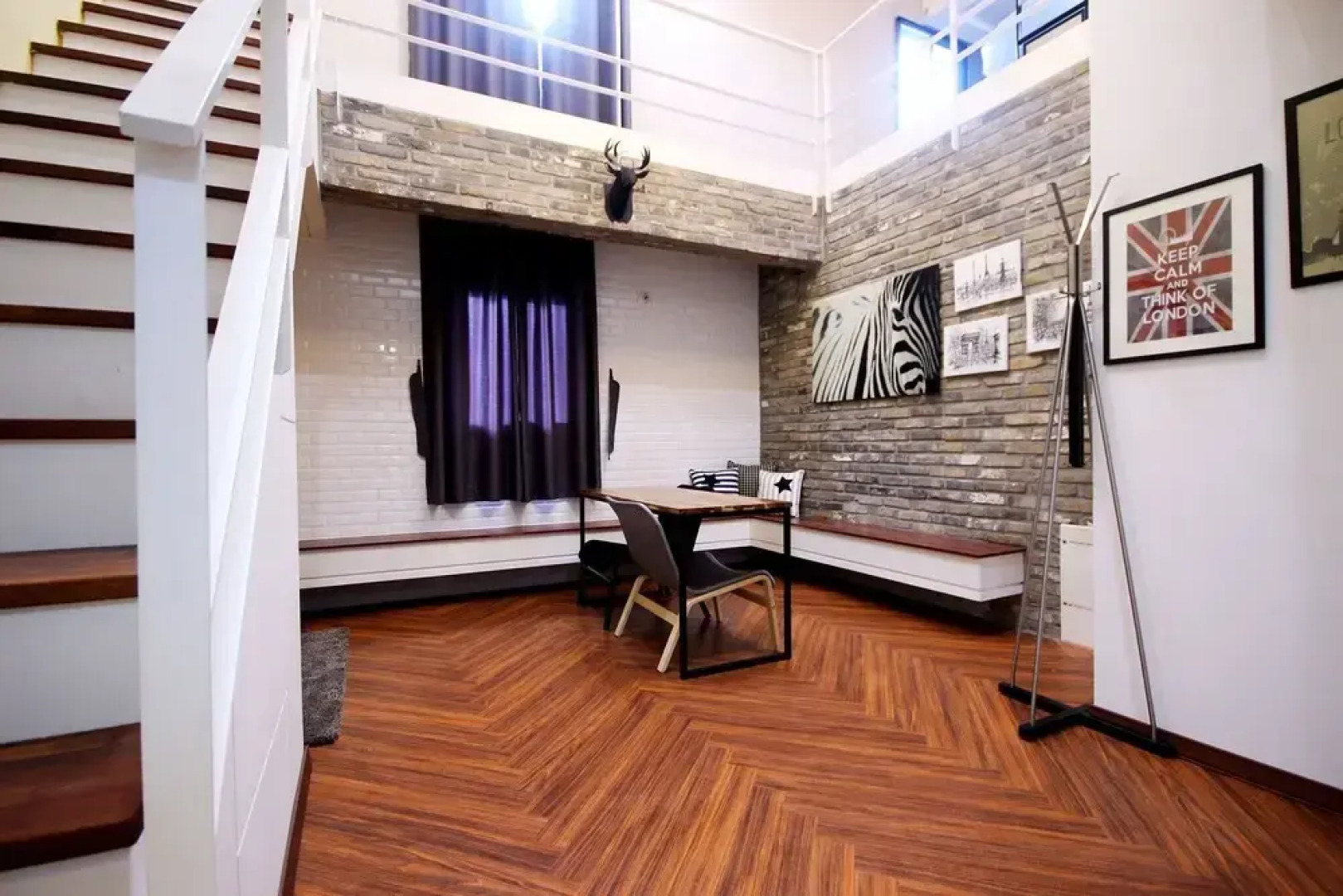 Iksan Roman Drive-in Hotel