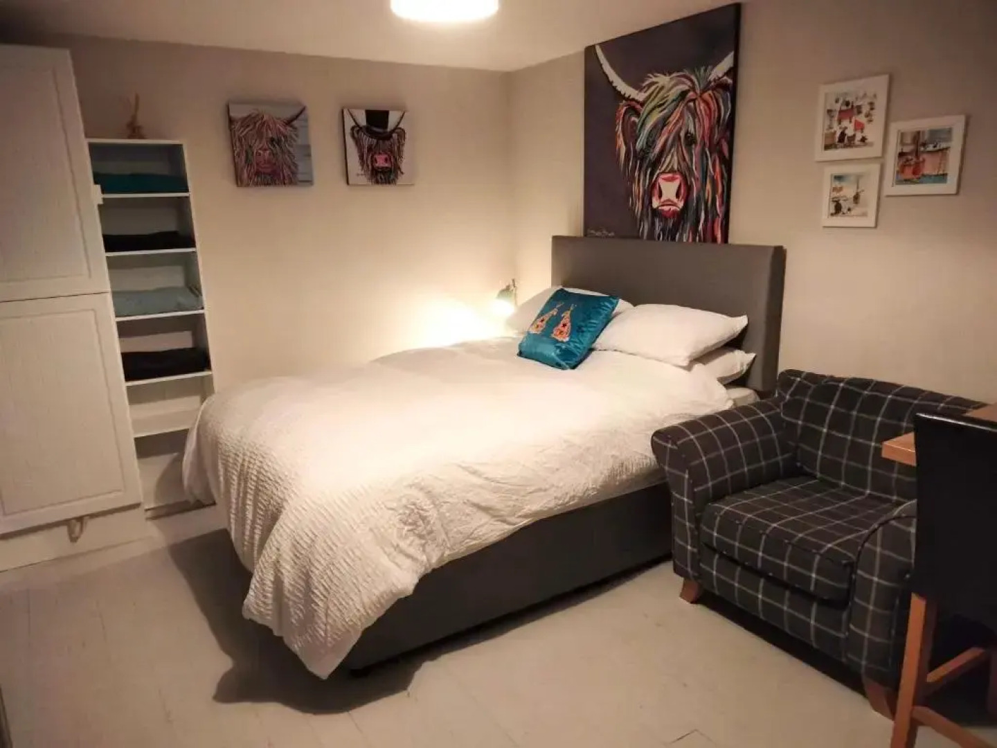 The Studio Castlerock with Hot Tub