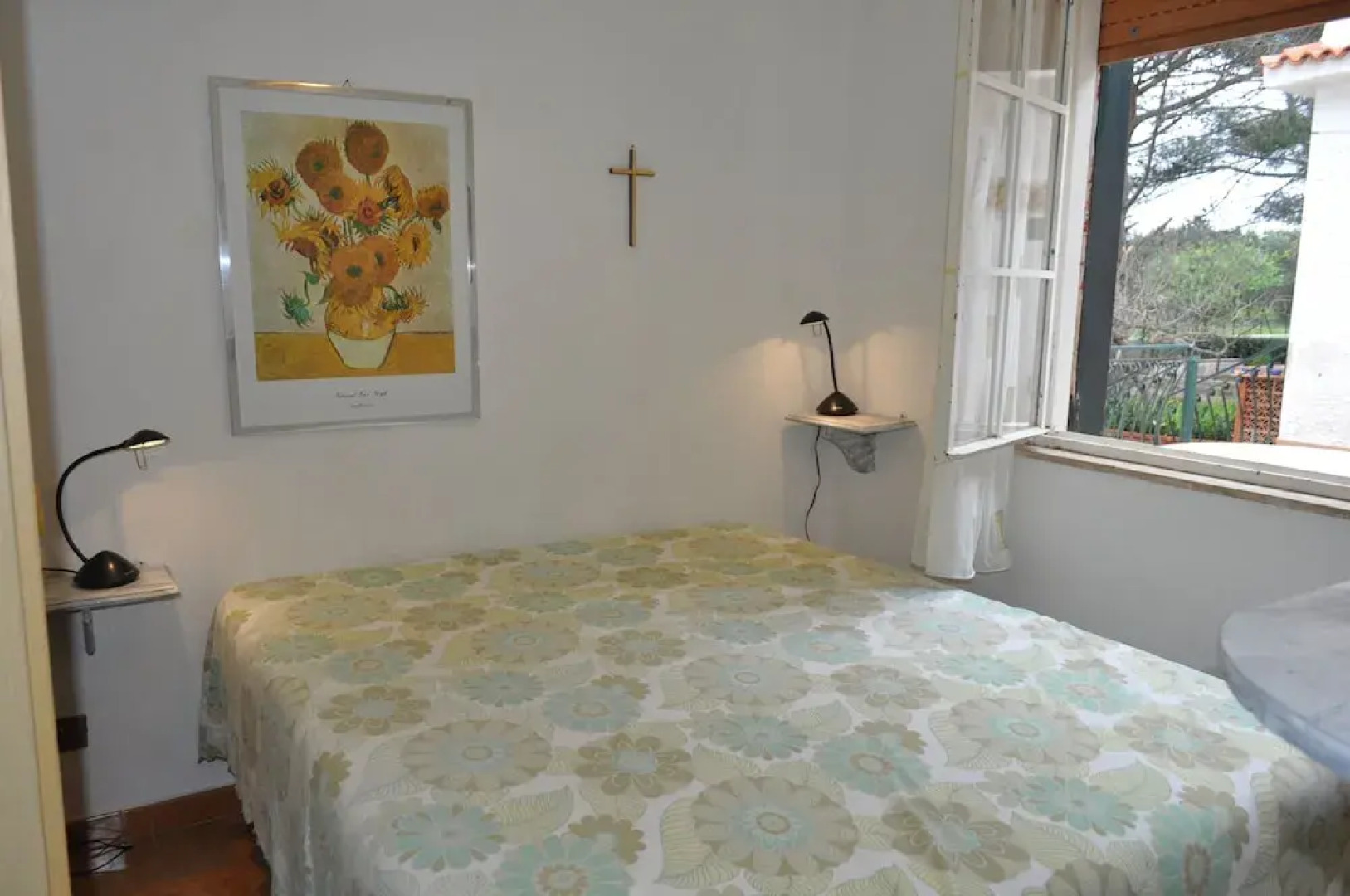 Casa Aisha con ampio giardino sul mare