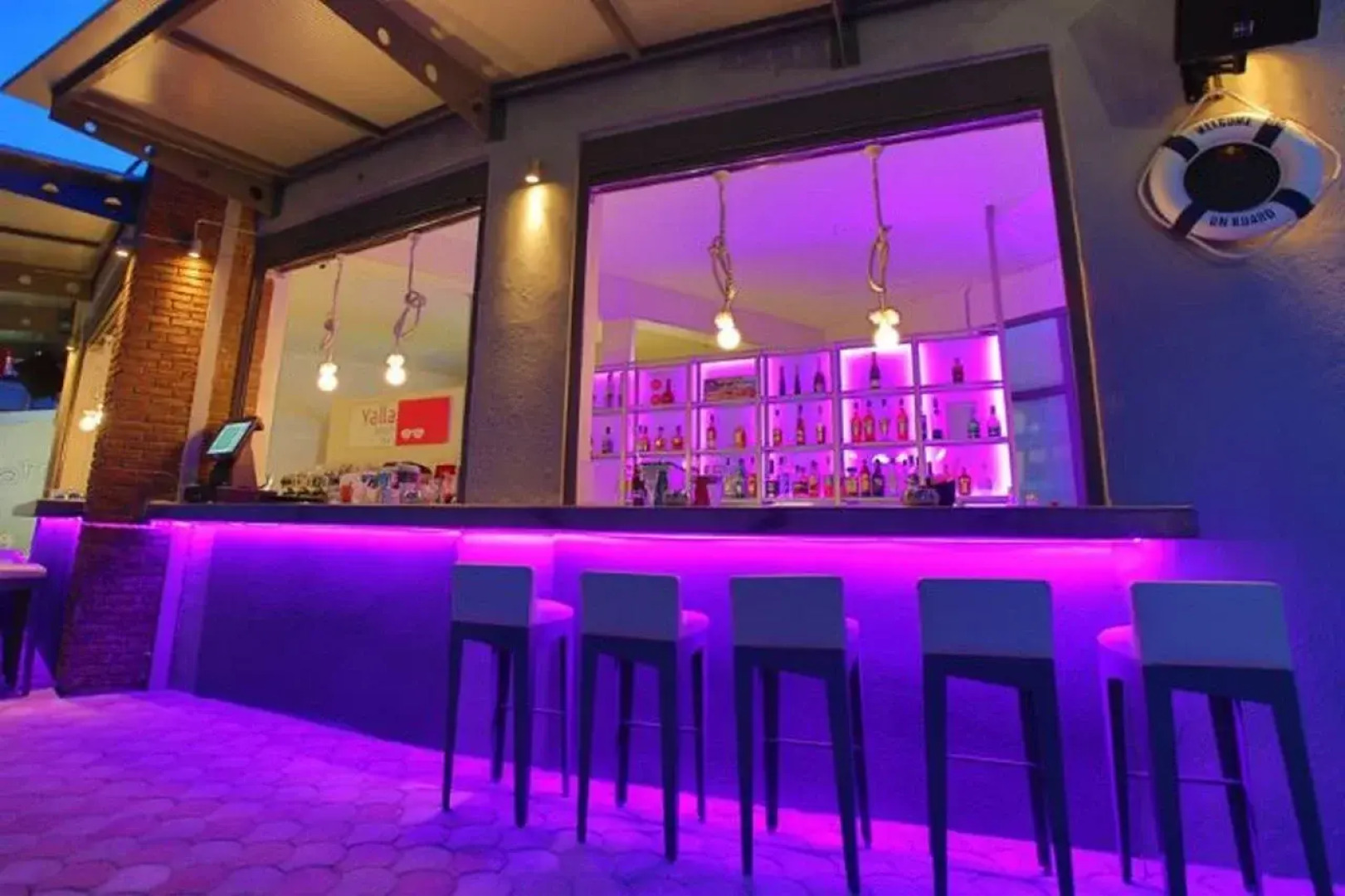 Flegra Beach Boutique Apartments