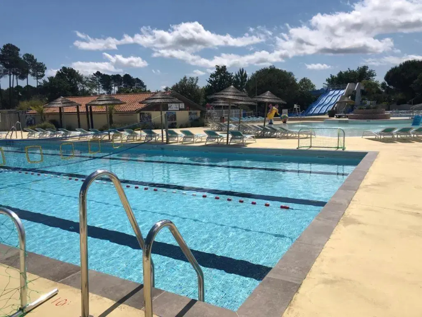 MOBIL HOME 43 dans Camping 4 Etoiles