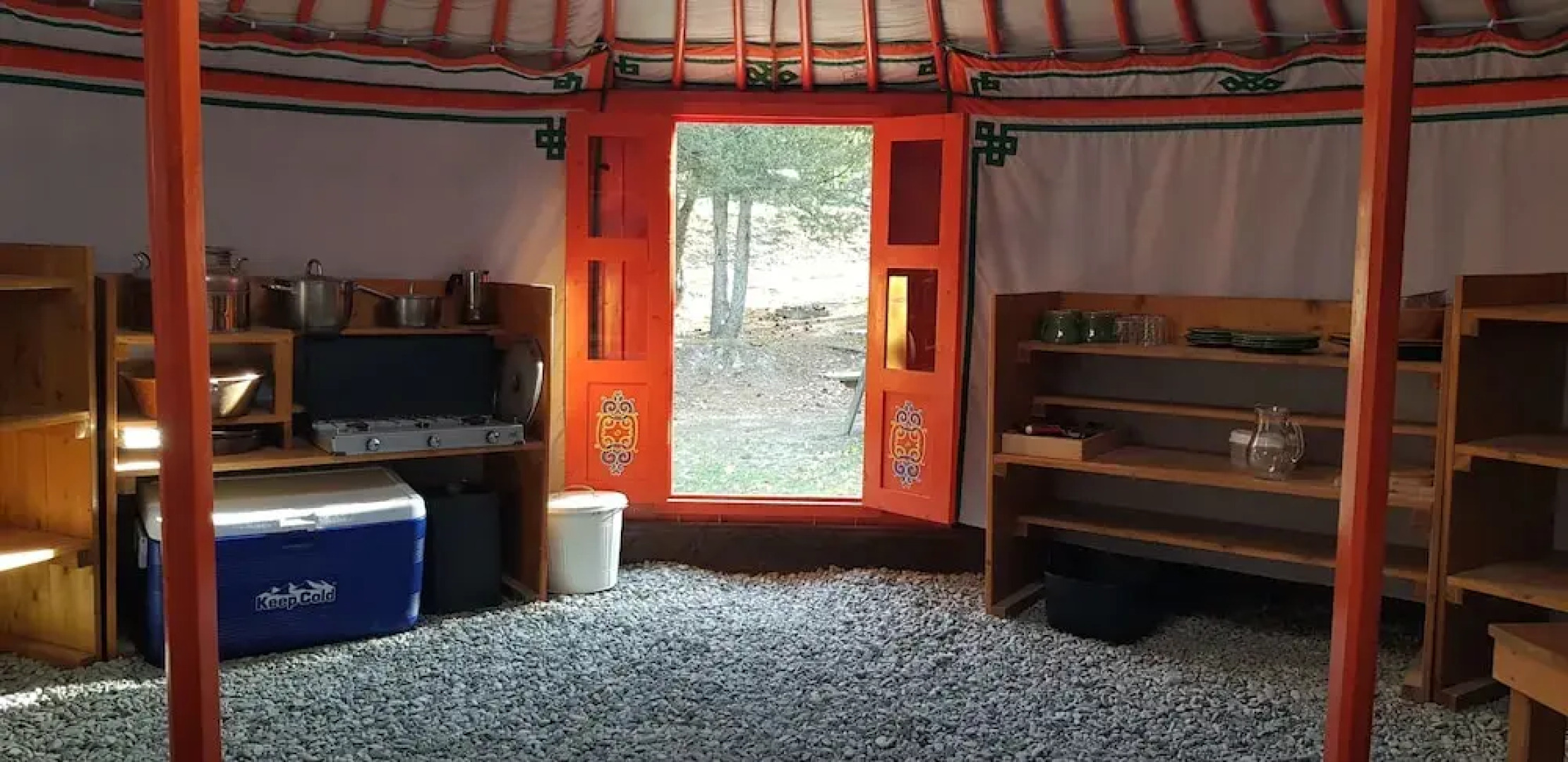 Yourtes de Montagnes Insolites