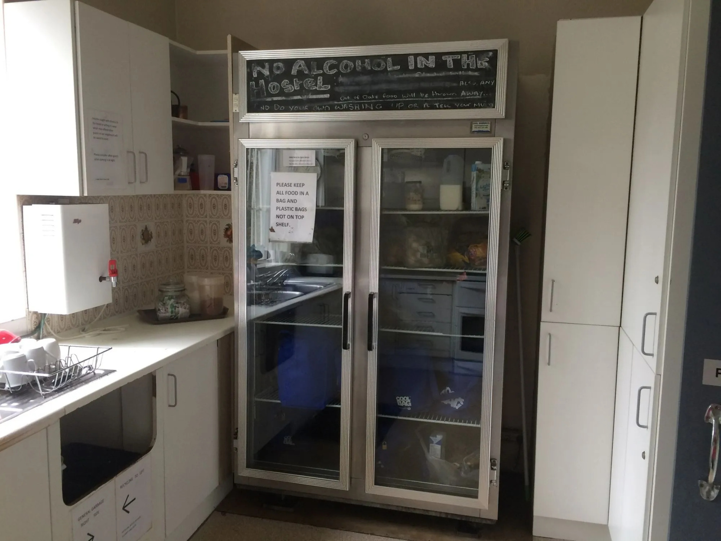 Coogee Beach House - Hostel