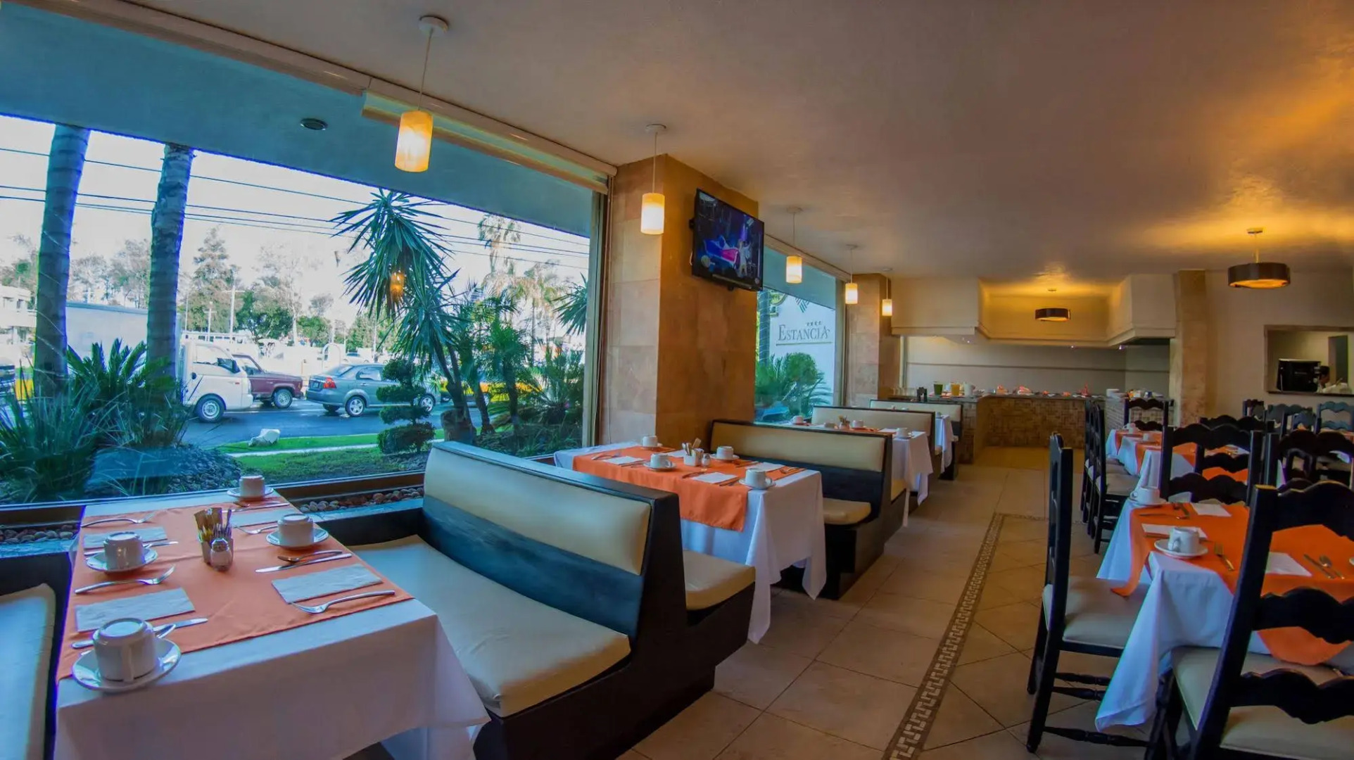 Hotel Estancia Business Class