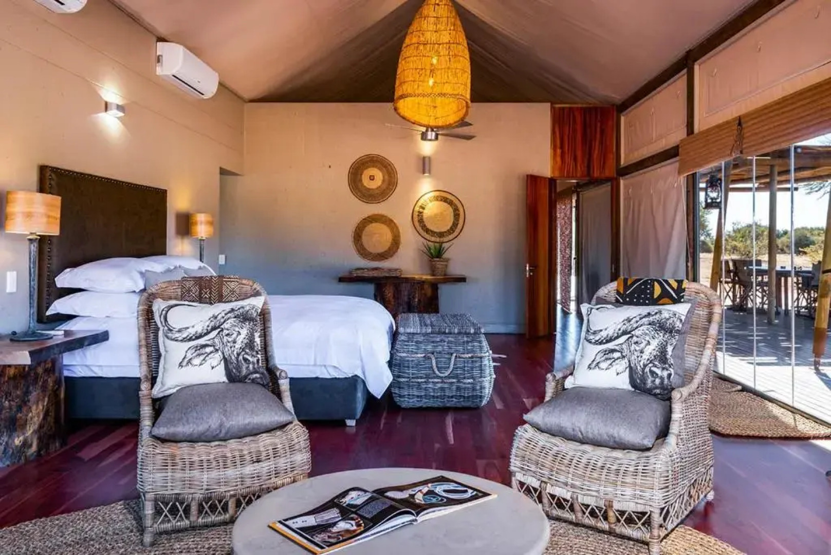 The Kalahari Sands Exclusive Safari Lodge