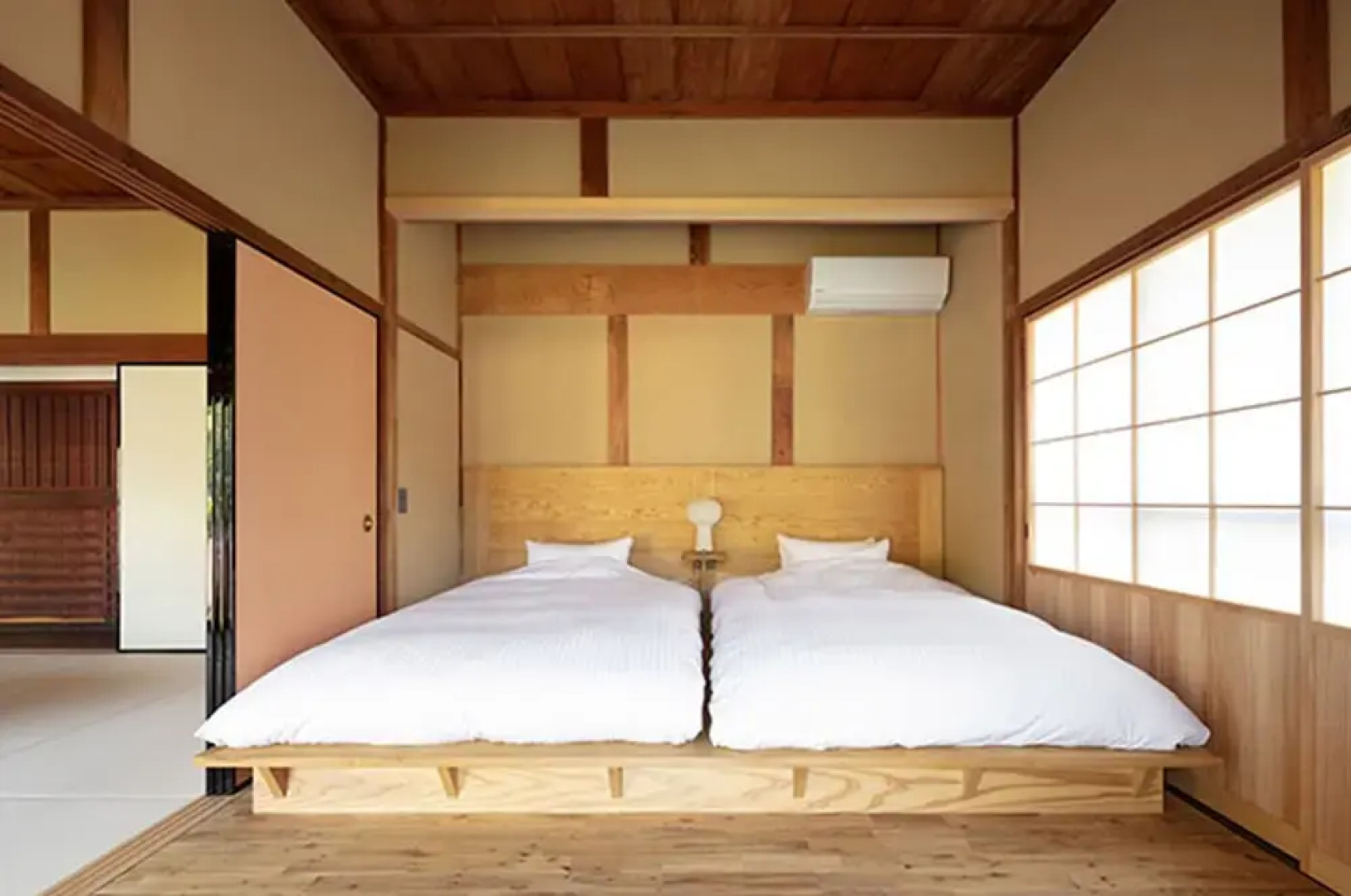 Hinui Hitohi Yasudatei