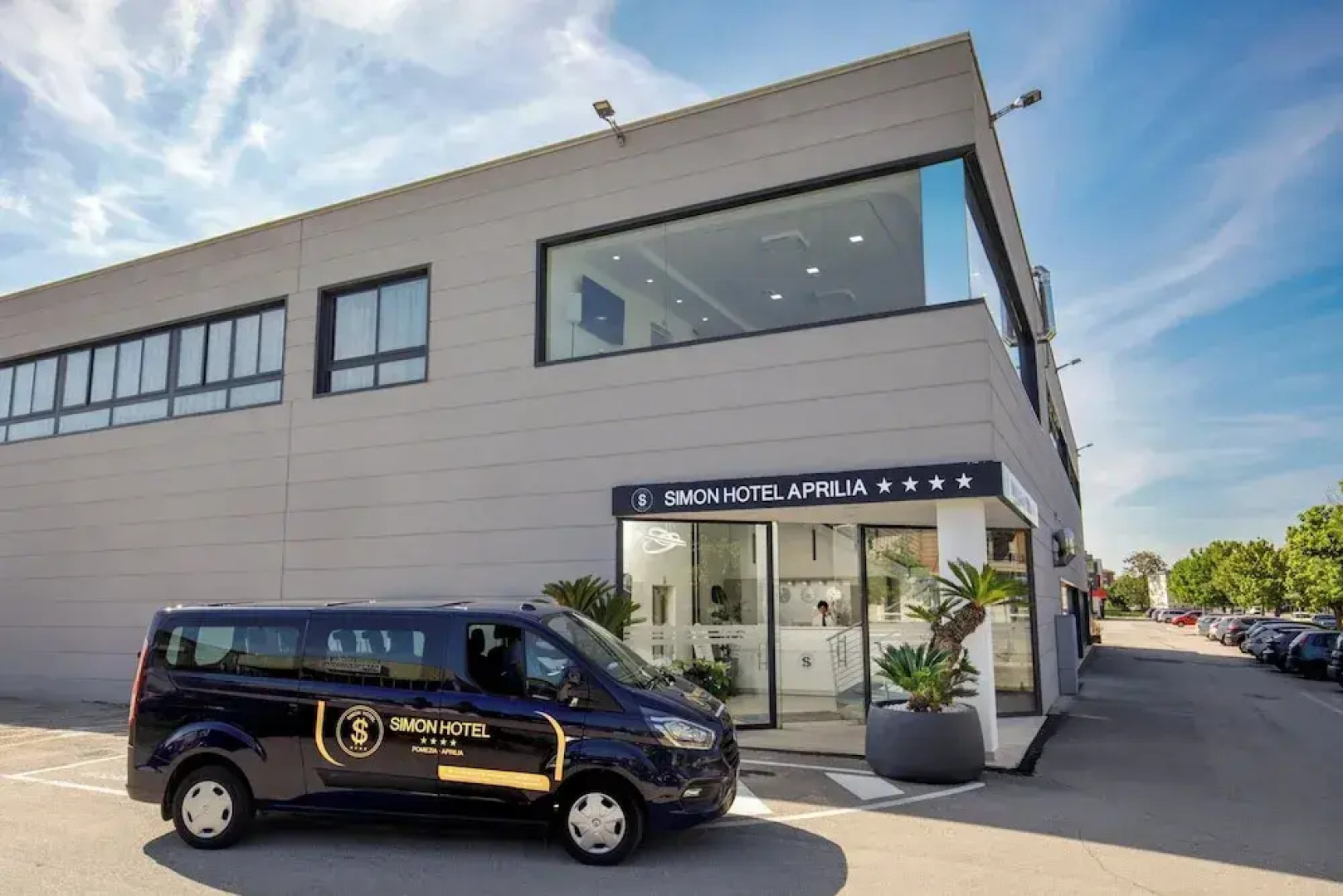 Simon Hotel Aprilia