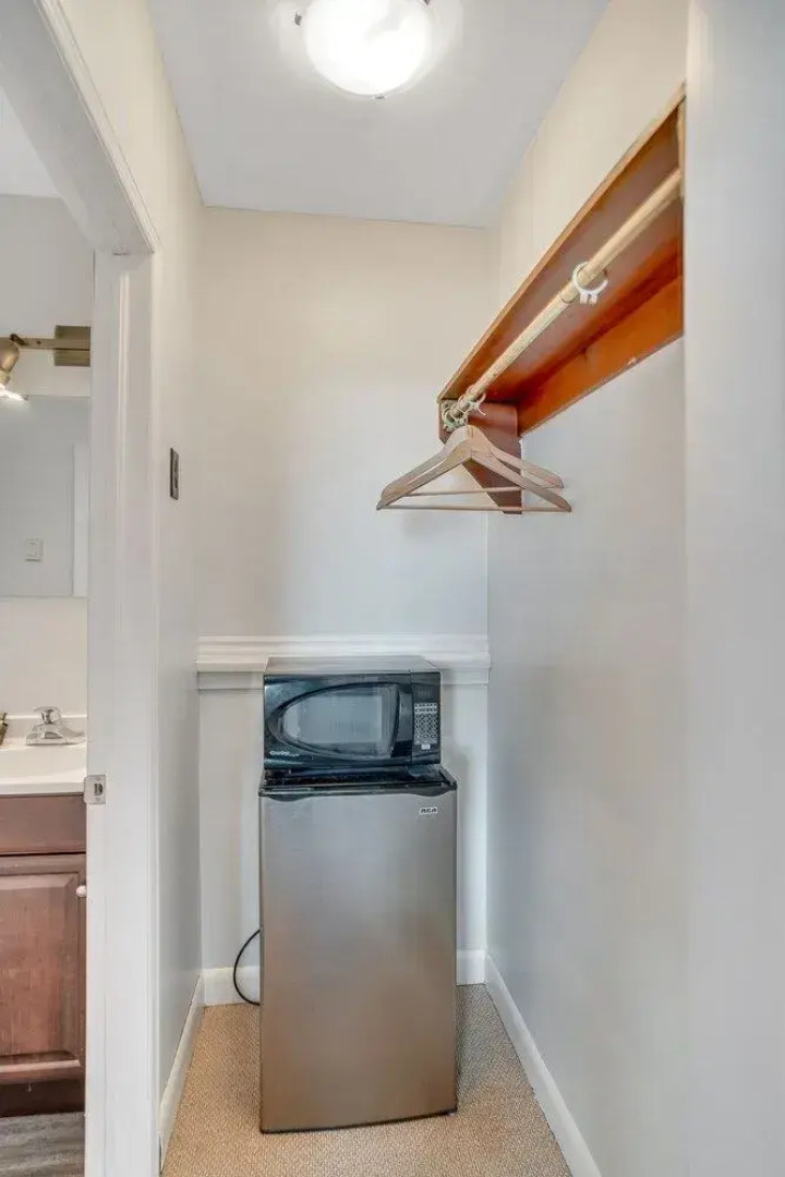 Hotel Port Colborne ON