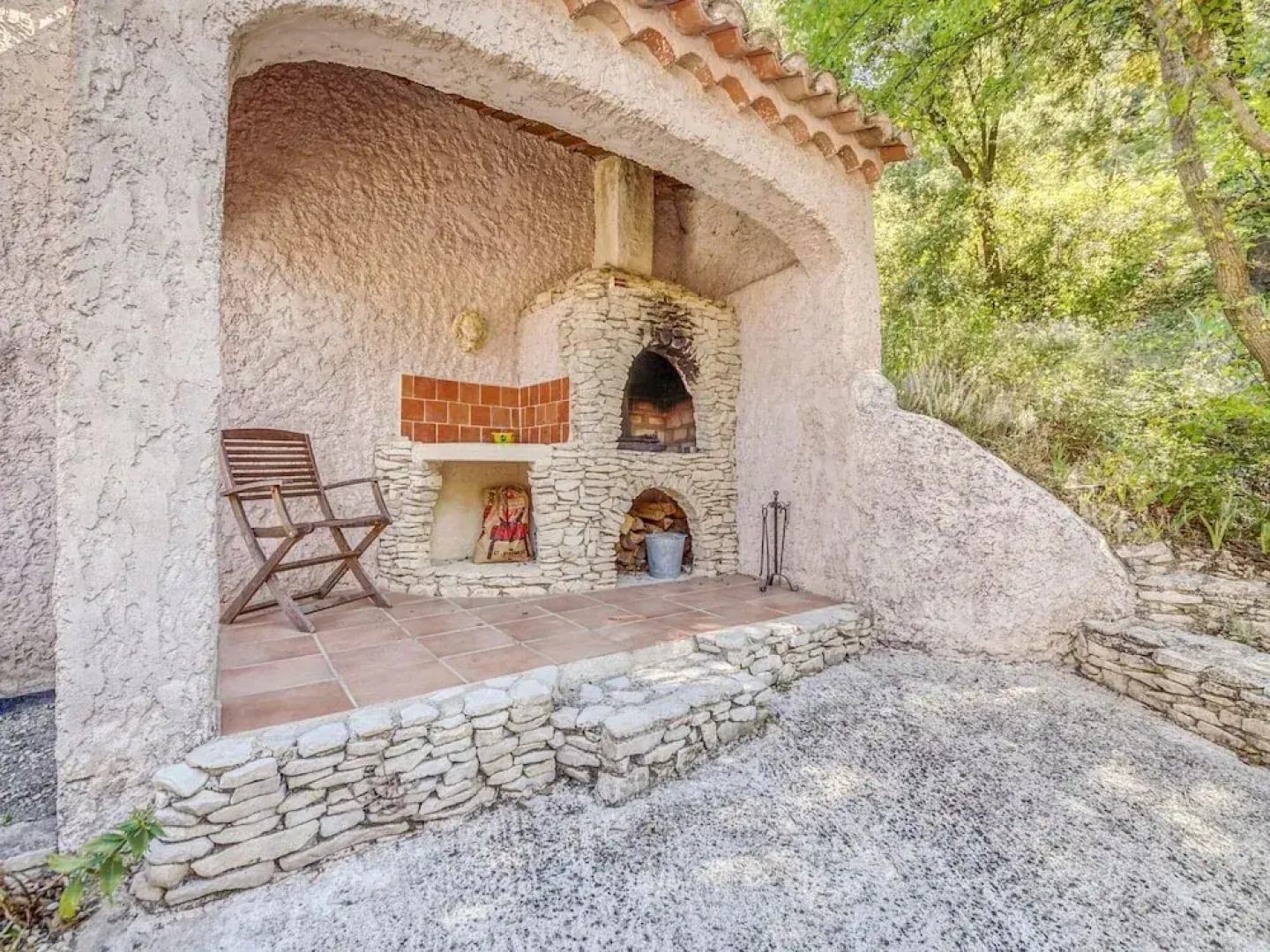 Alluring Holiday Home in Seguret With Private Swimming Pool