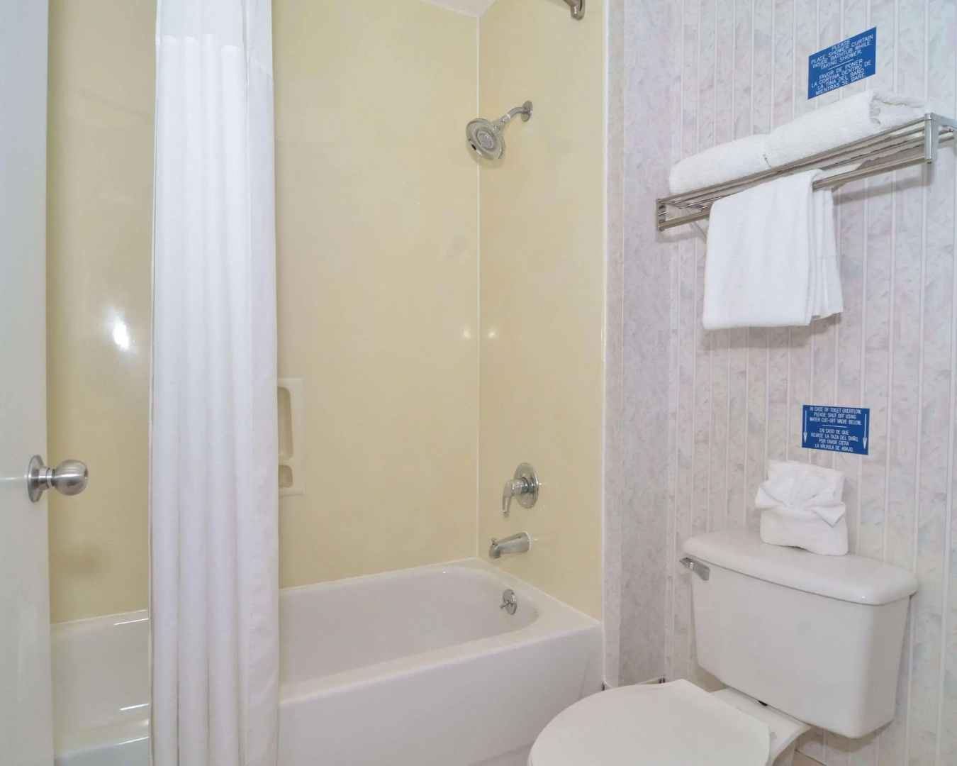 Econo Lodge San Antonio South