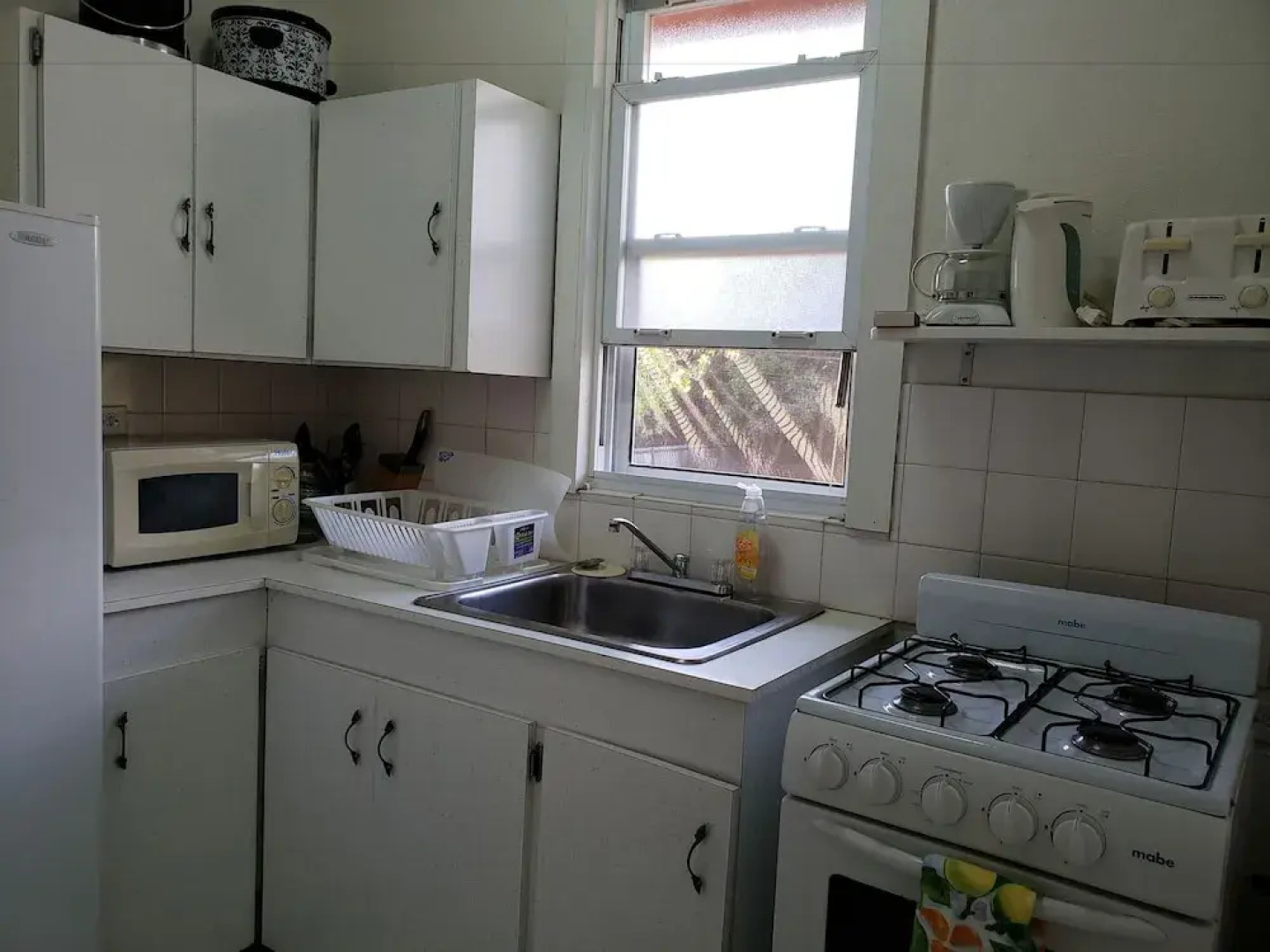 Gentle Breeze Apartments