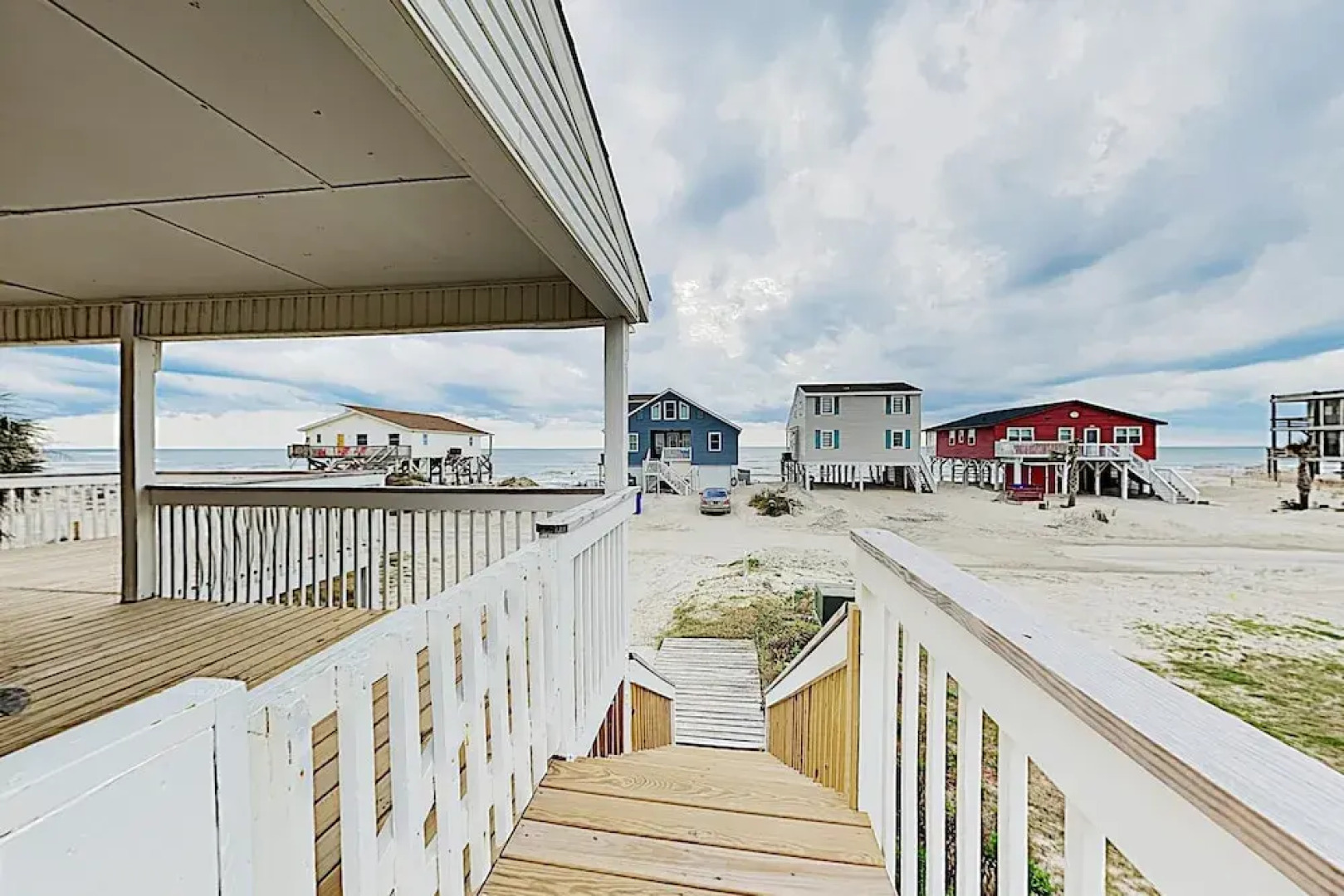 New Listing! Ocean-view Beach W/ Private Pool 4 Bedroom Home
