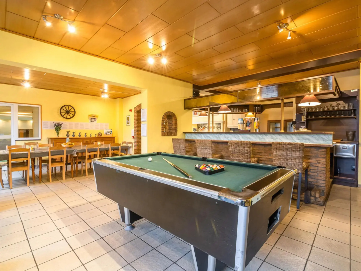 Modern Holiday Home in Sourbrodt with Private Pool