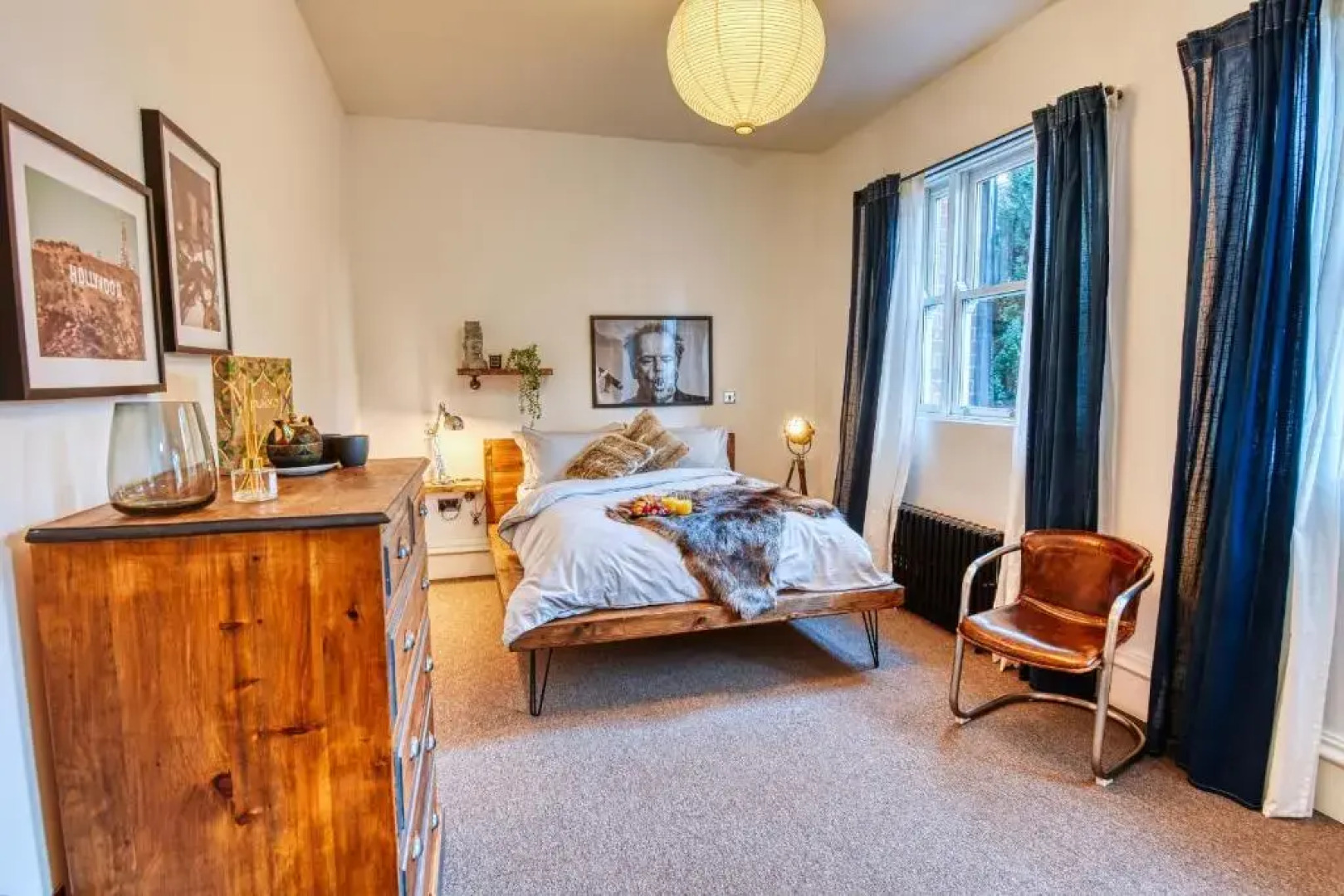 DUDLEY - 1Bed - CORPORATE TRAVEL - PARKING - LONG STAYS