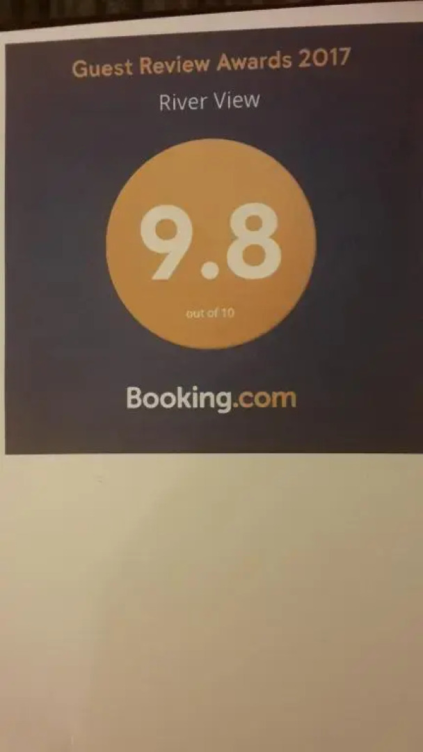 River view Apartment