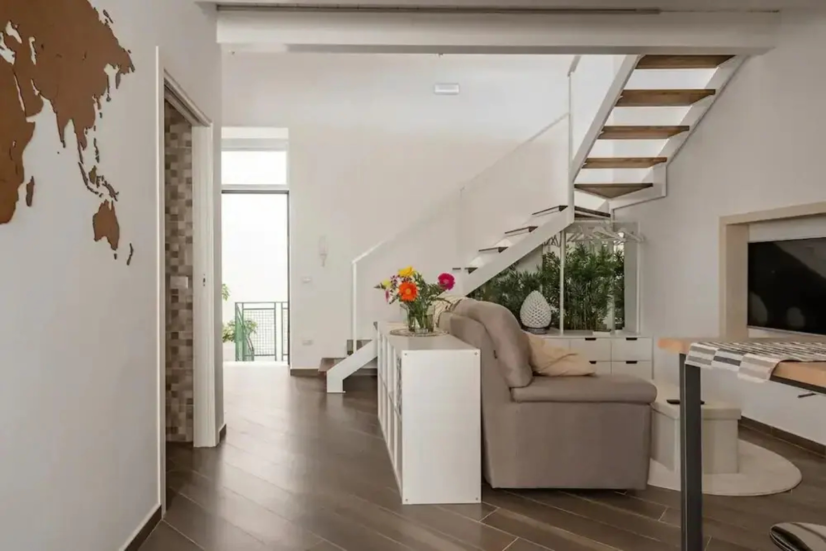 Beautiful Modern Apartment in Inland Sicily, Italy