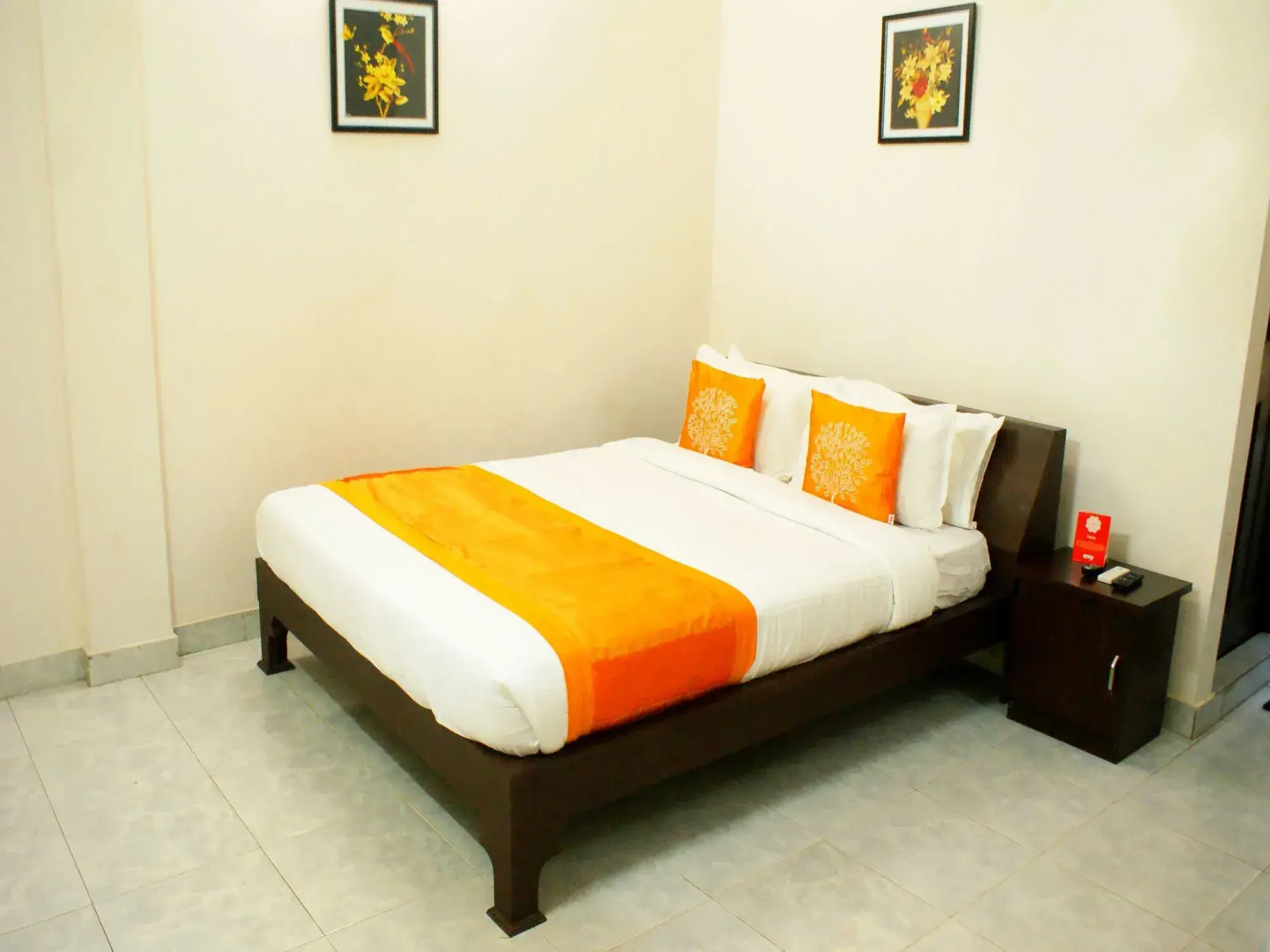Nedumparambil Residency By OYO Rooms